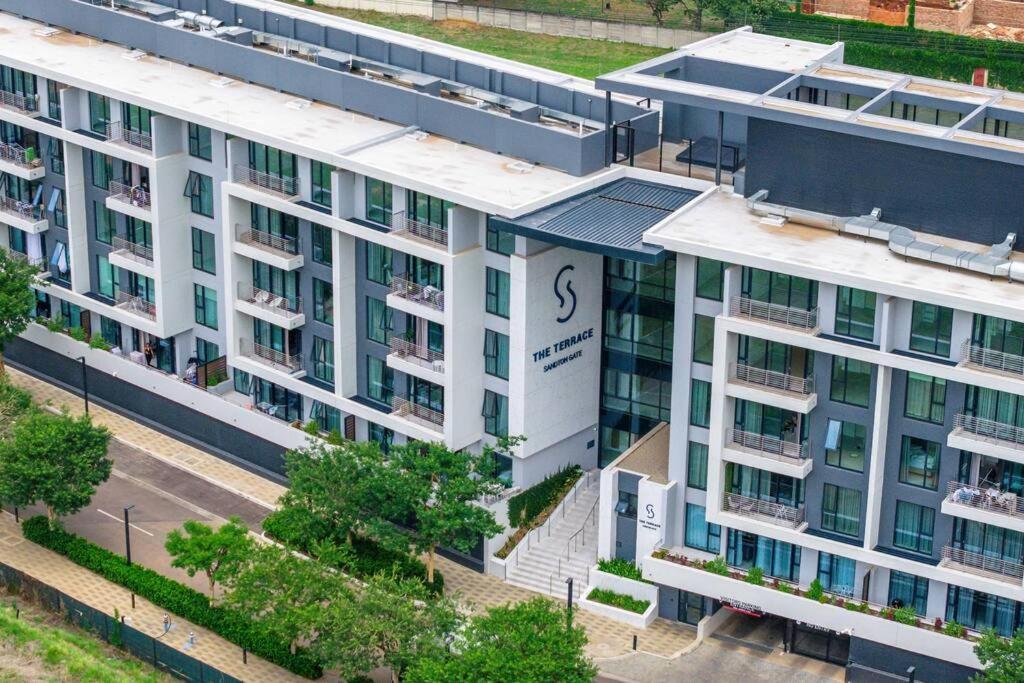 Apartment The Terrace 2 Bed - Sandton Gate *