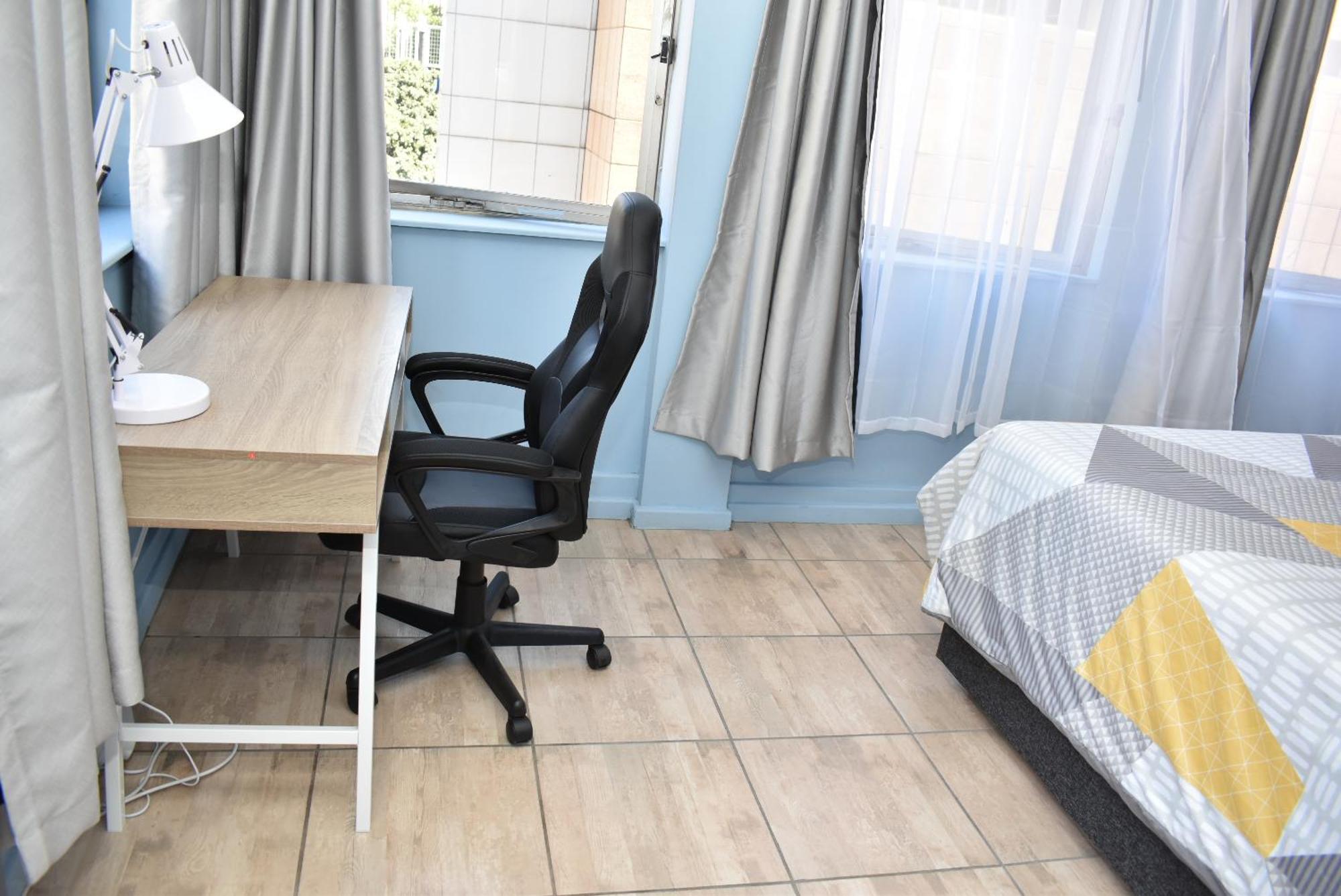 Apartment 305 Urban Oasis In Jozi Cbd