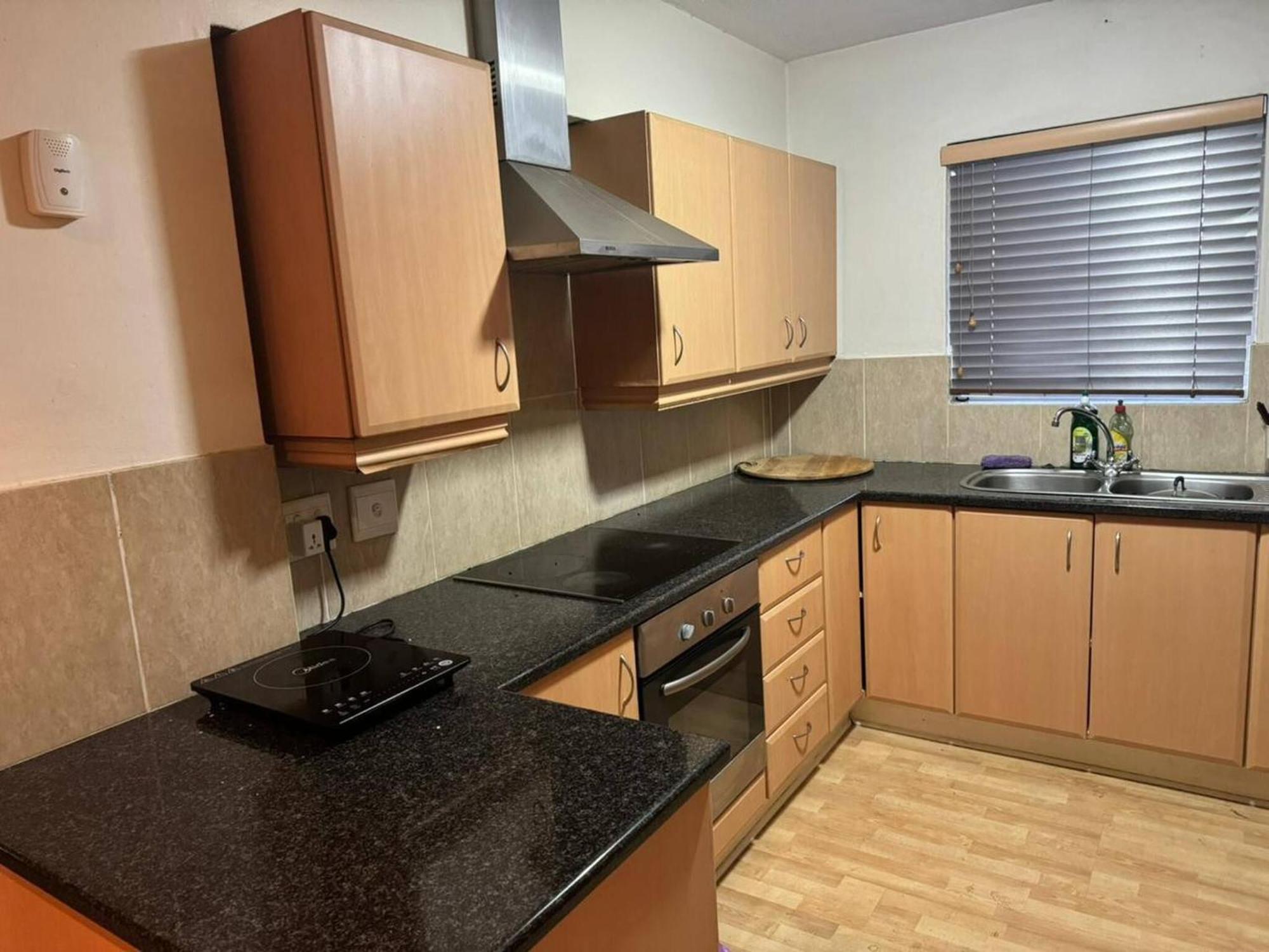 Quiet, Very Specious In Dainfern Apartment