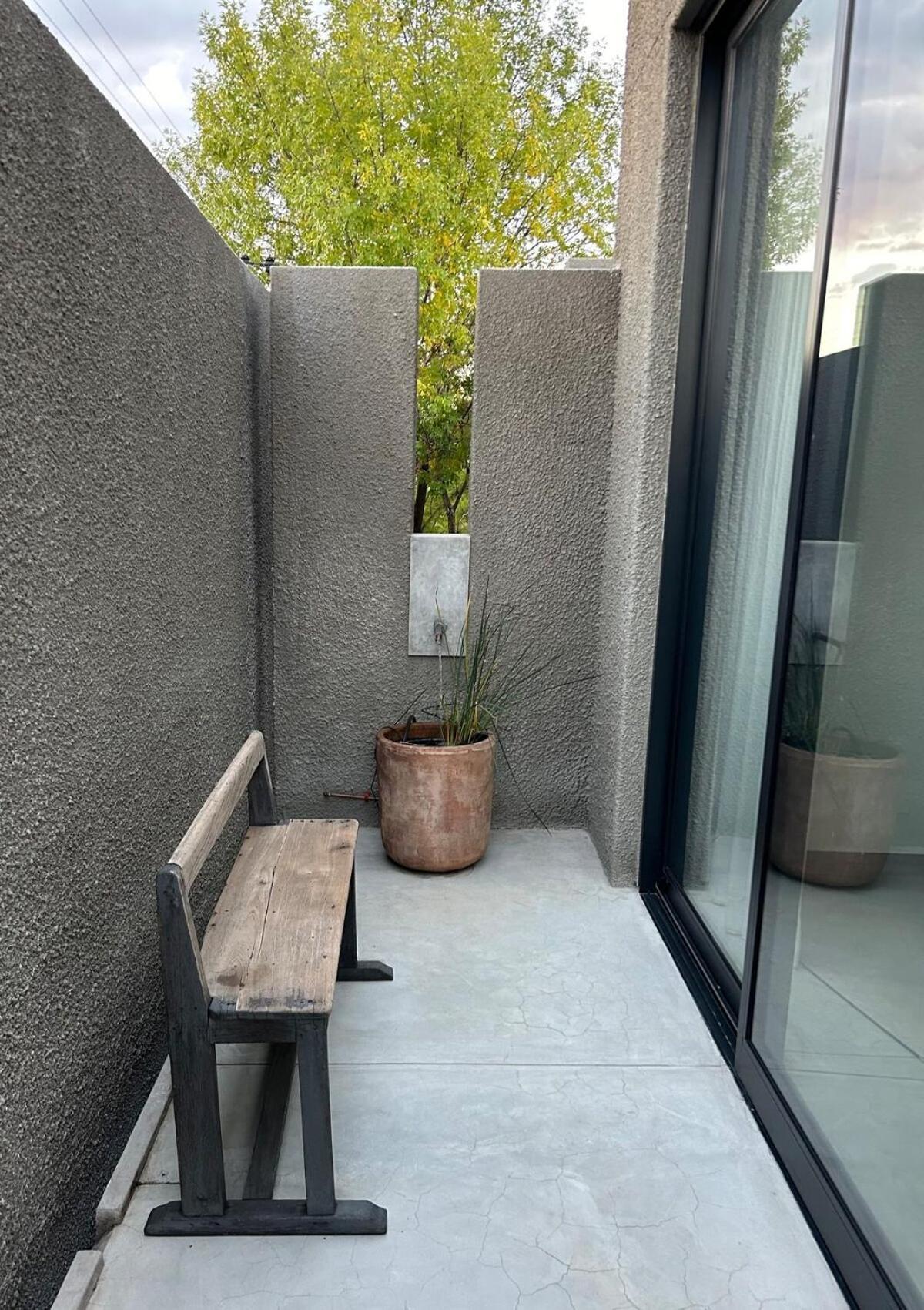 Parkhurst Luxury Design Apartment