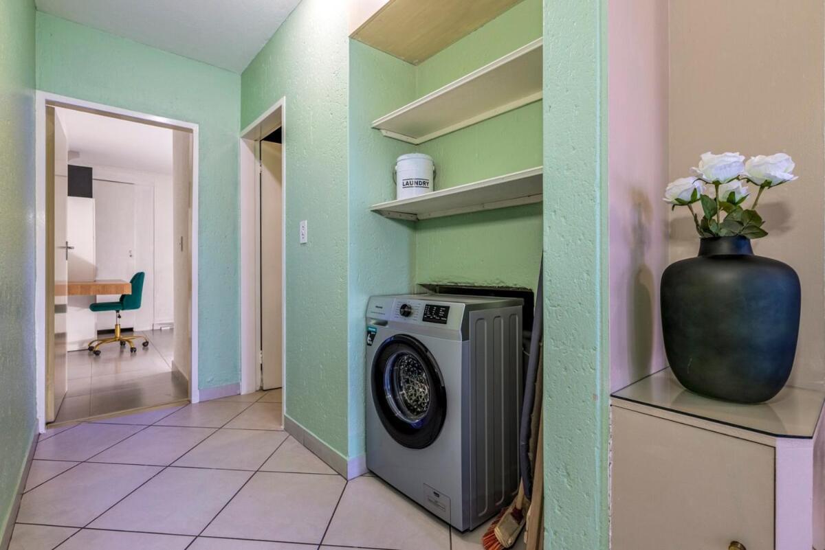 Apartamento Ii St Tropez Sandton Luxury *