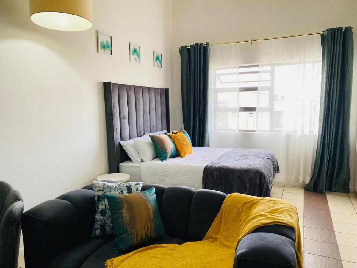 Apartment Ojay In Rosebank