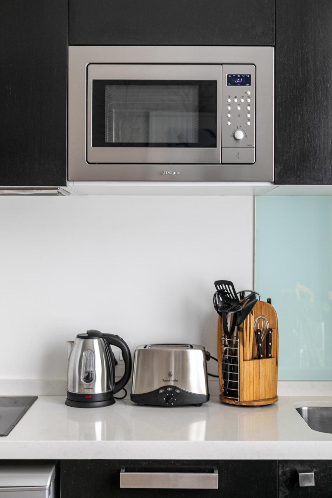 Skye Exclusive Service Apartment