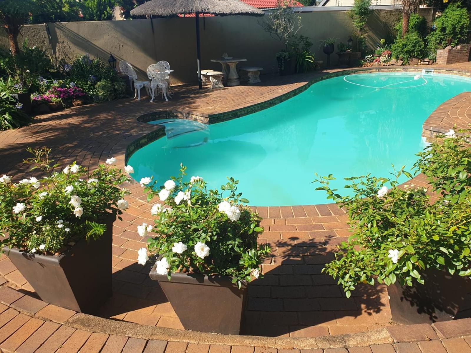 Guest house 125 On Buuren Road