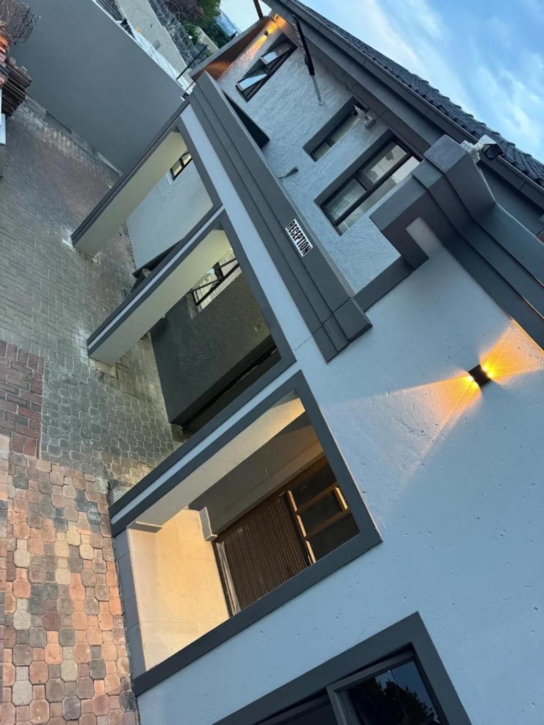Gasthof Kv Luxury Johannesburg