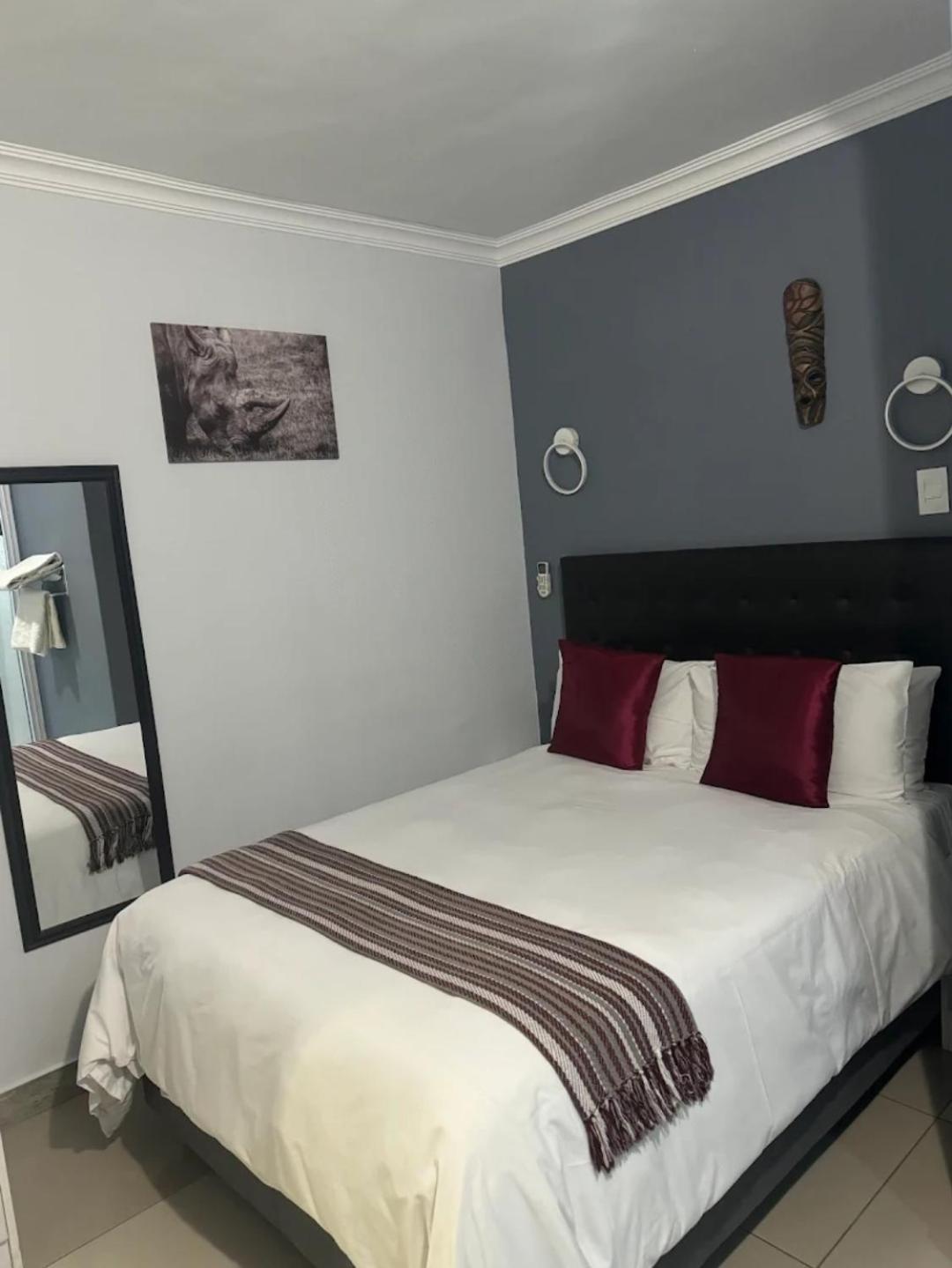 Kv Luxury * Johannesburg