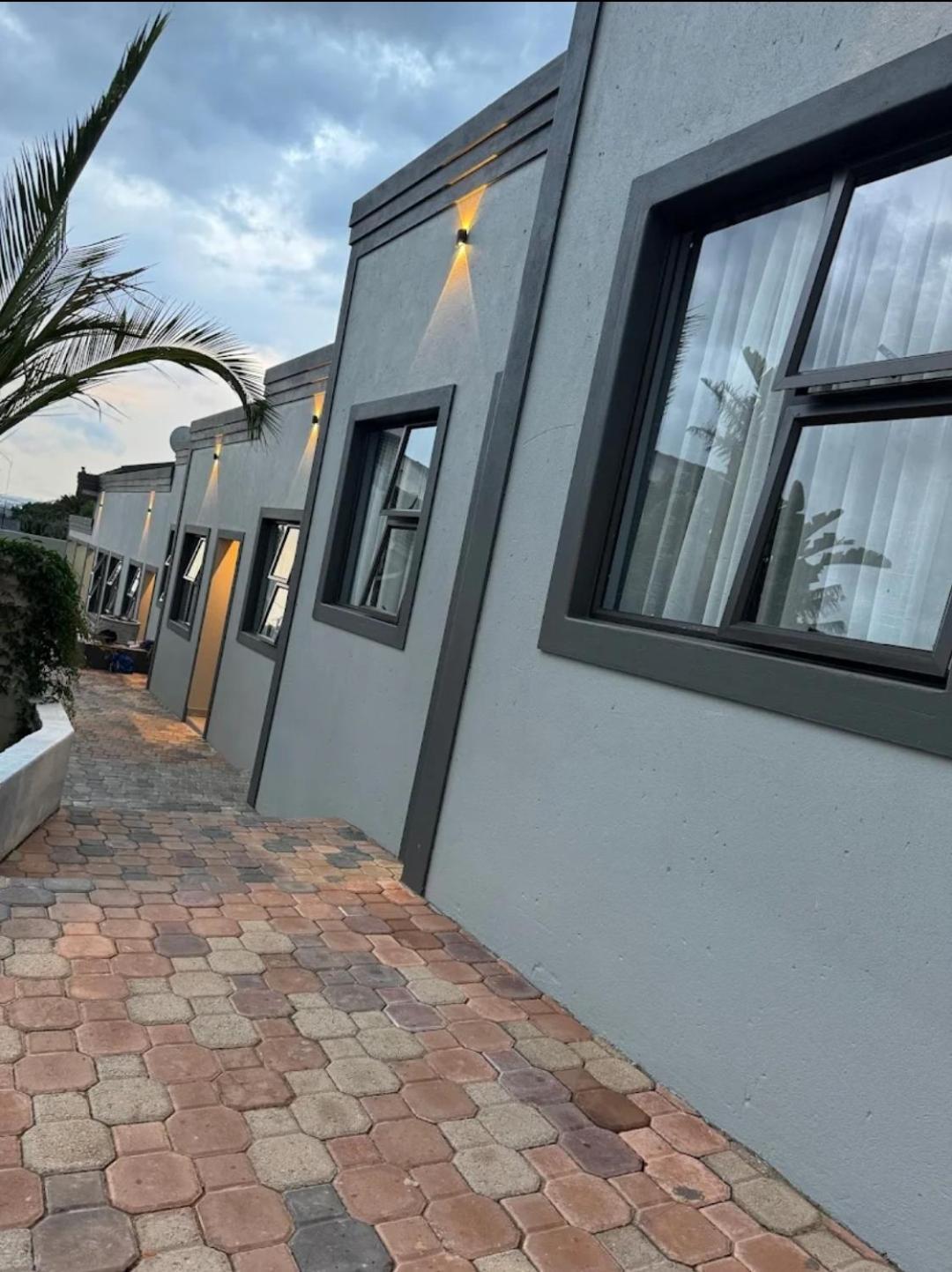 Kv Luxury * Johannesburg