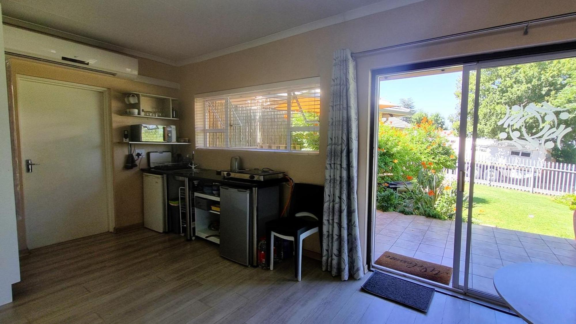 In Bryanston Apartment Johannesburg