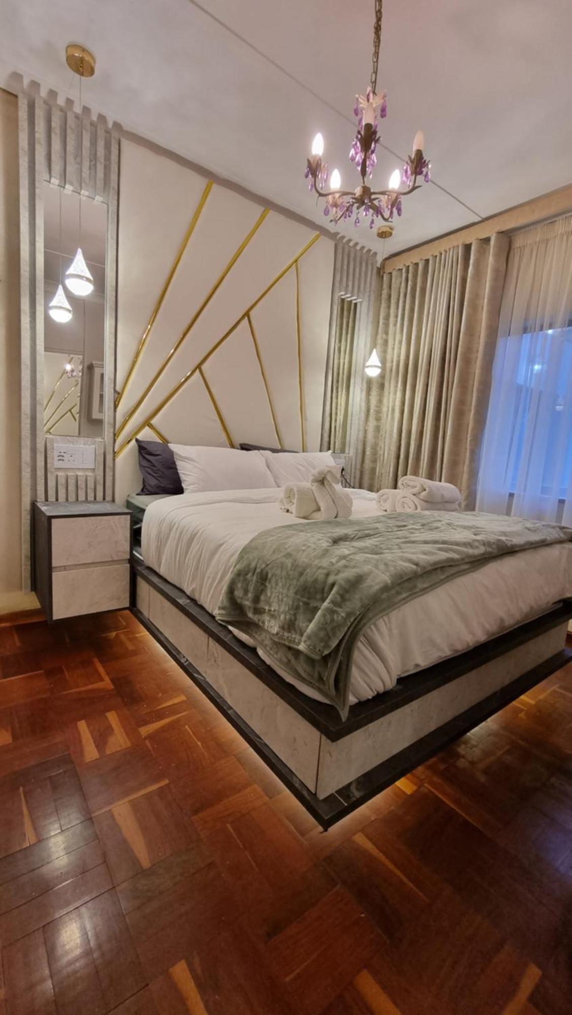Luxury Solar Powered With Pool And Sauna In Northcliff * Johannesburg
