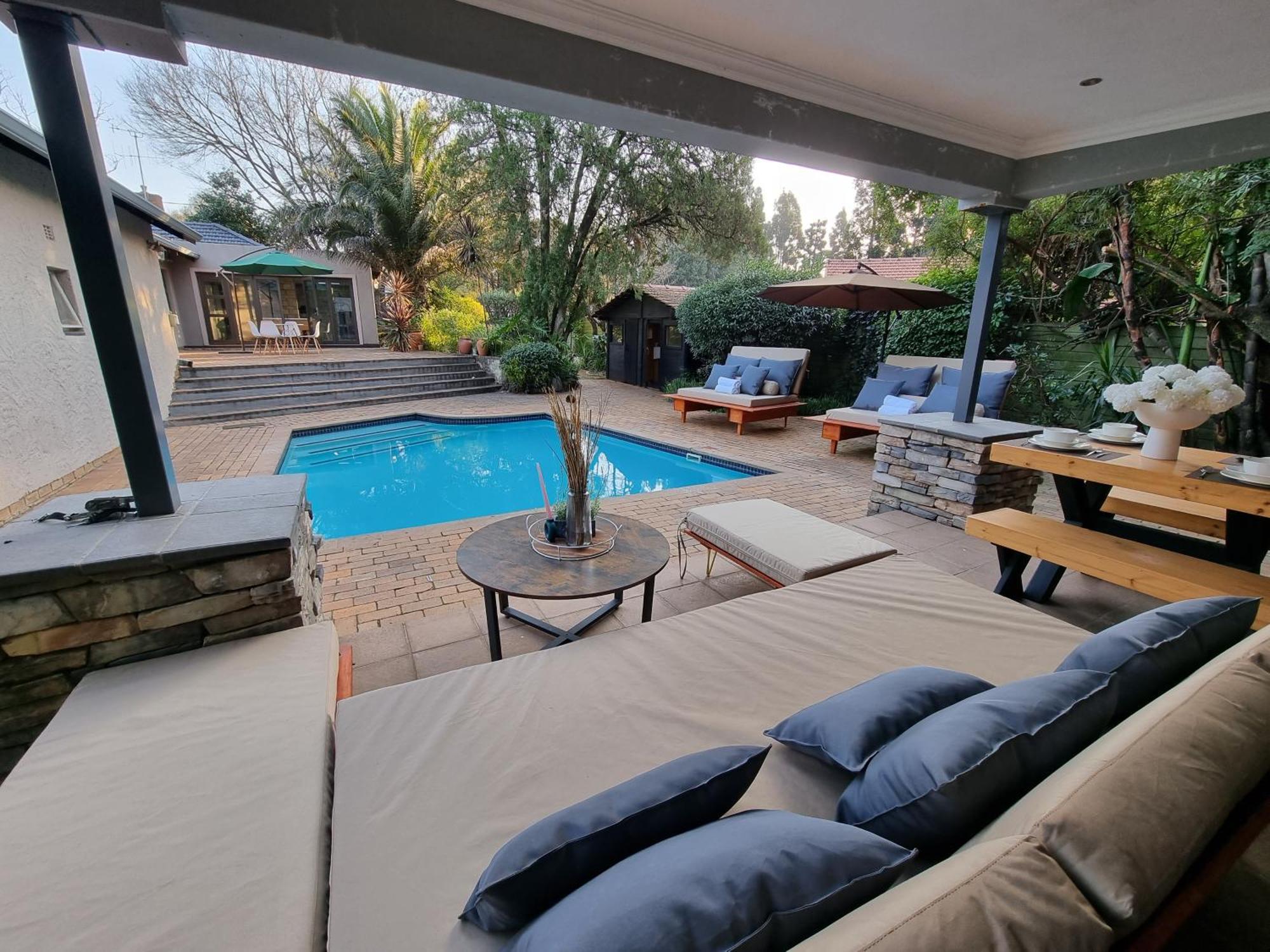 Holiday home Luxury Solar Powered With Pool And Sauna In Northcliff *