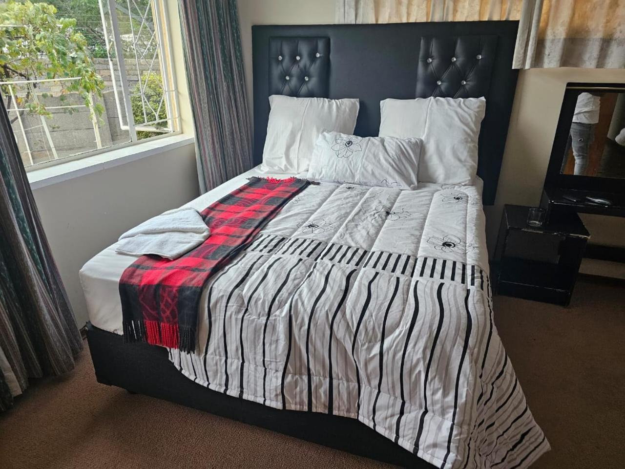 J&m Guest house