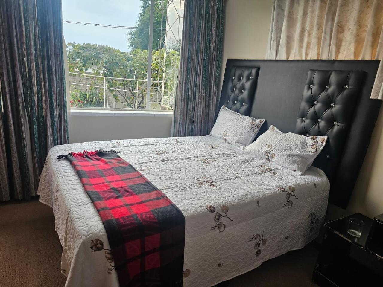 J&m Guest house