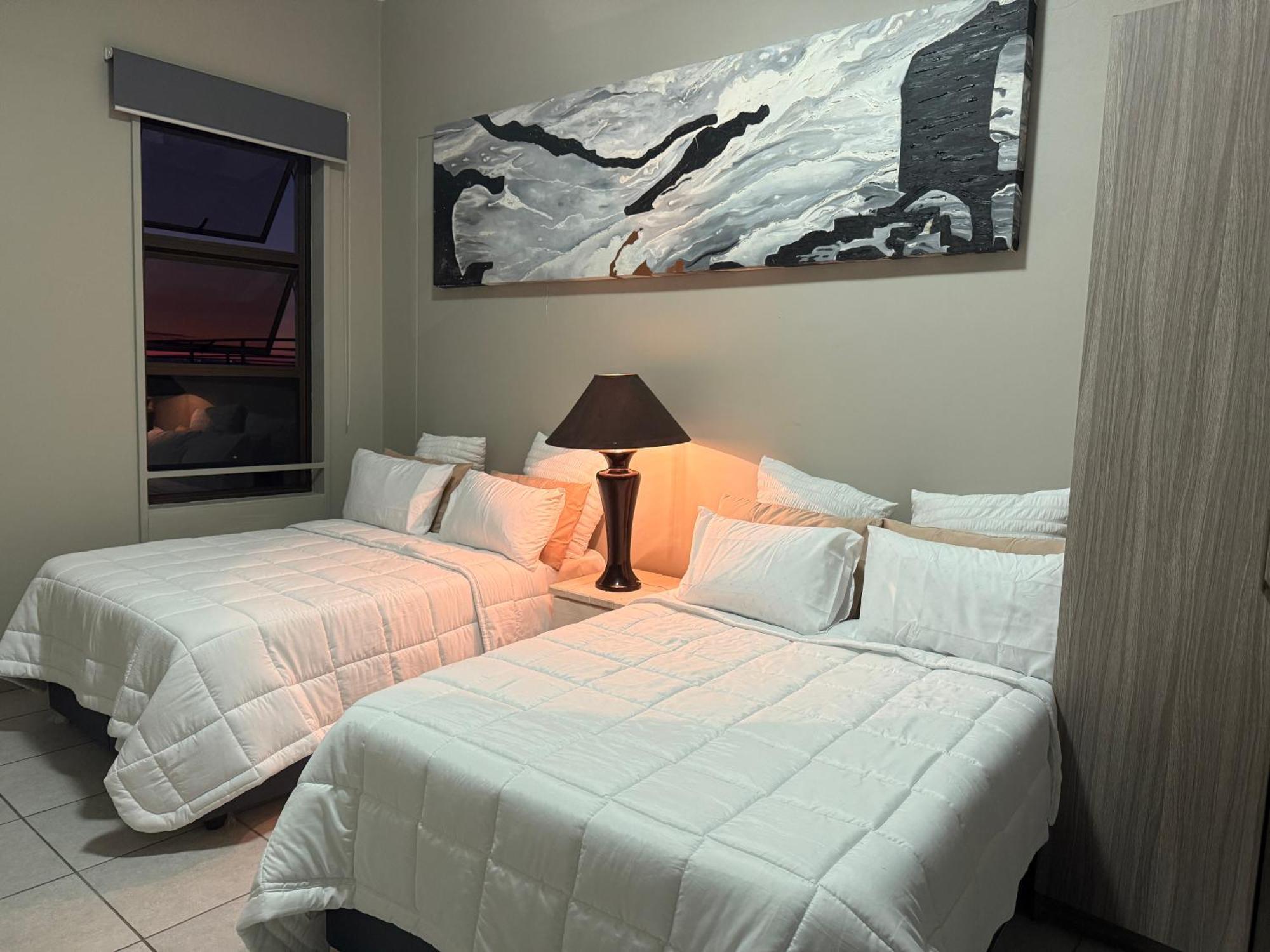 Guest house Kwathu *