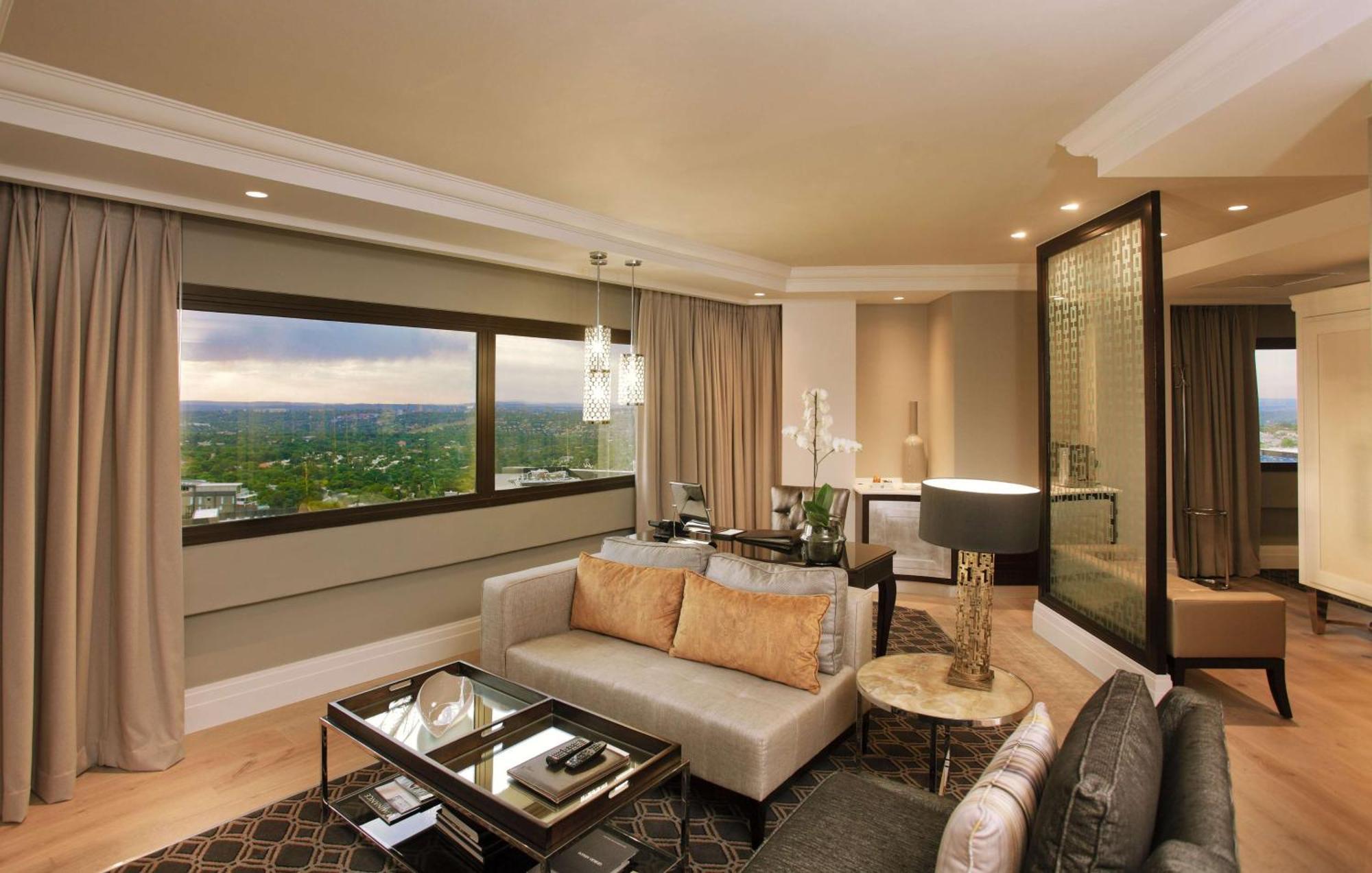 Hotel Sandton Sun And Towers Johannesburg