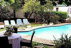 Nhà khách Garden Place 4*