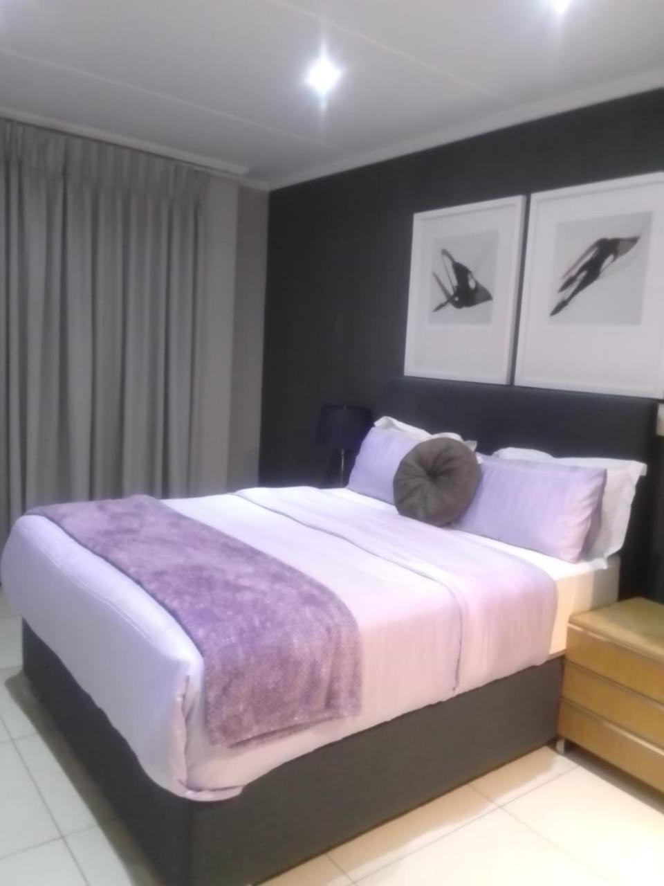 Luxury In Sandown Apartment