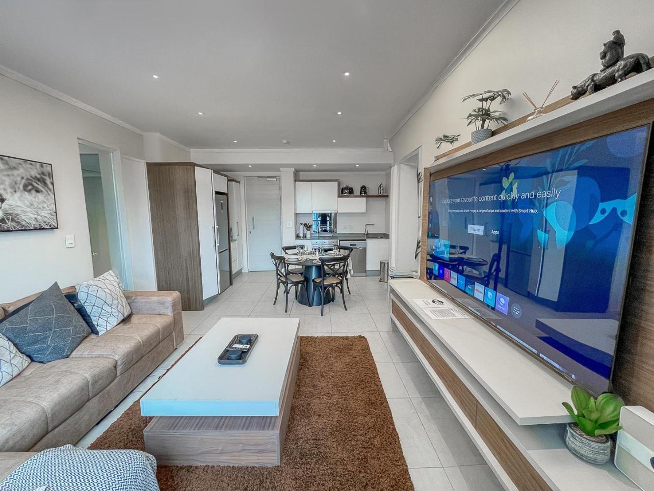 Masingita Towers Sandton - Luxurious - 9th Floor Apartment *