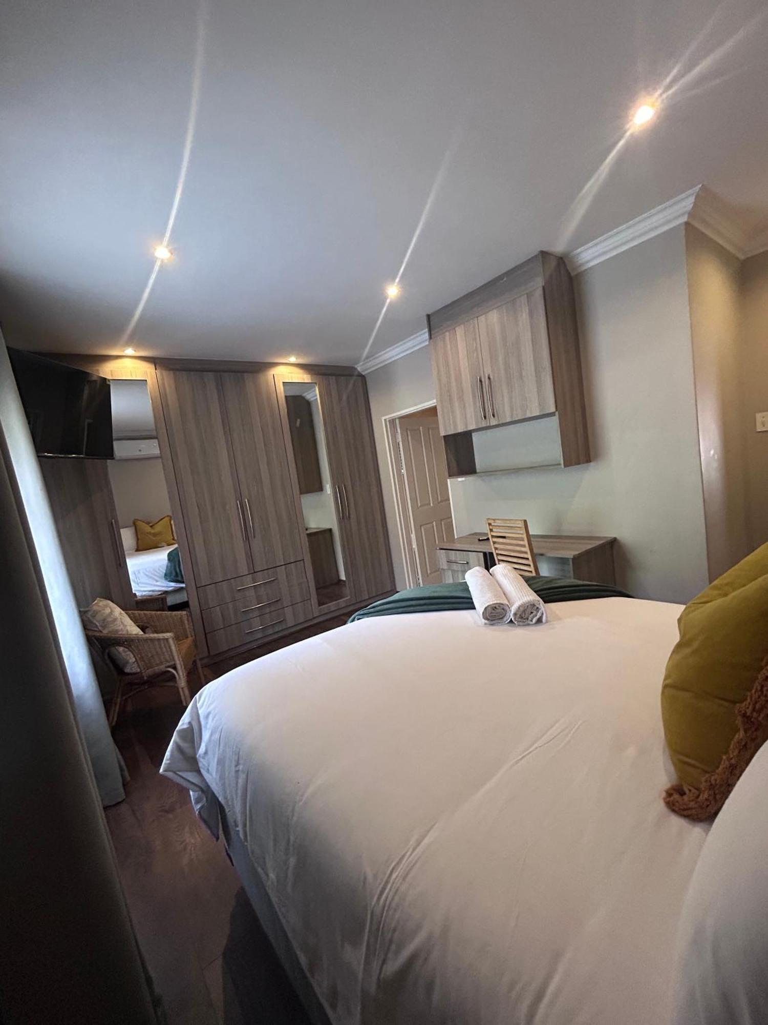 Guest house Away From Johannesburg