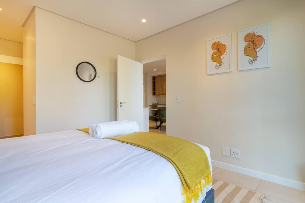 #alimamaspaces: The Manson's Sandton Gate Apartment *