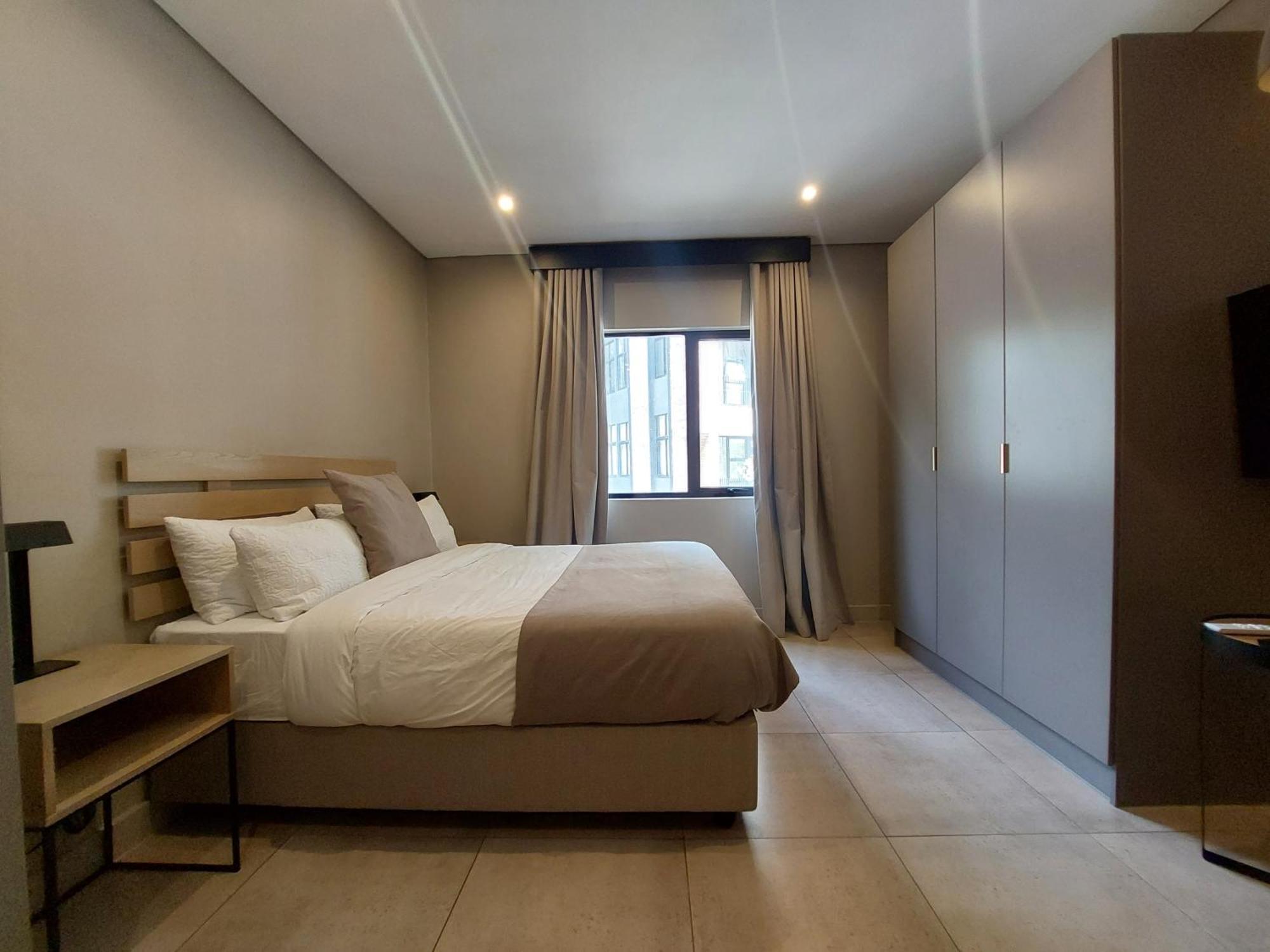 Apartment Executive Blackbrick *
