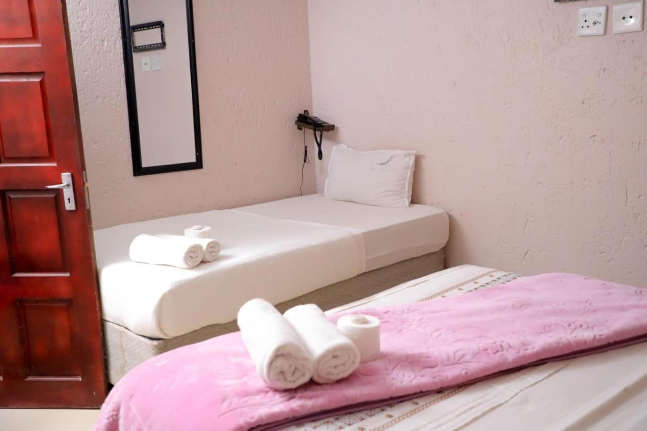 Hotel Yeoville