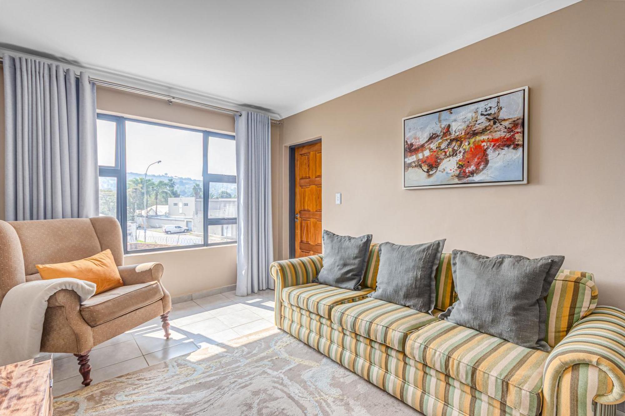 Airville Luxury Apartments, 7Min Drive To Cresta Mall Apartment Johannesburg