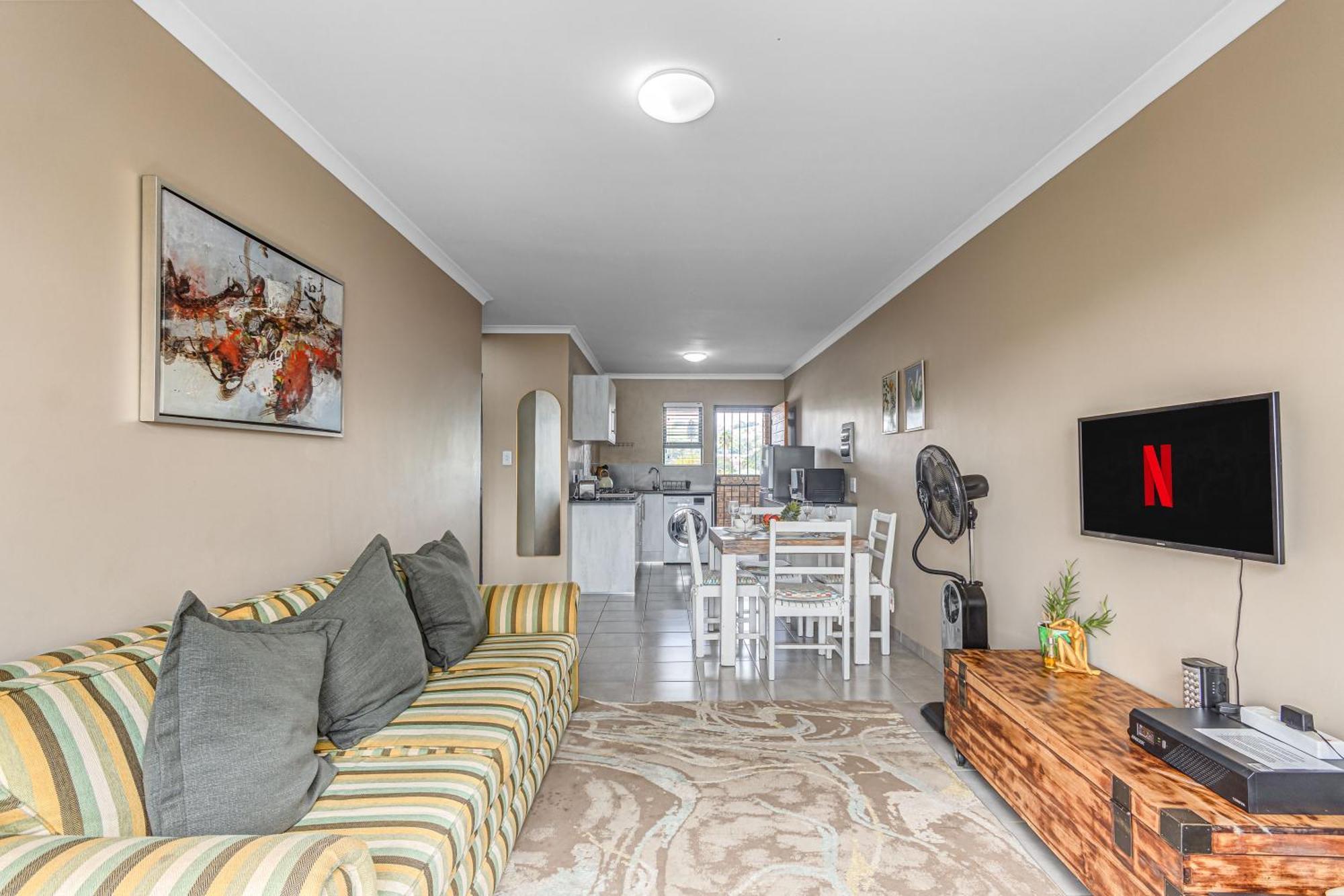 Airville Luxury Apartments, 7Min Drive To Cresta Mall Johannesburg