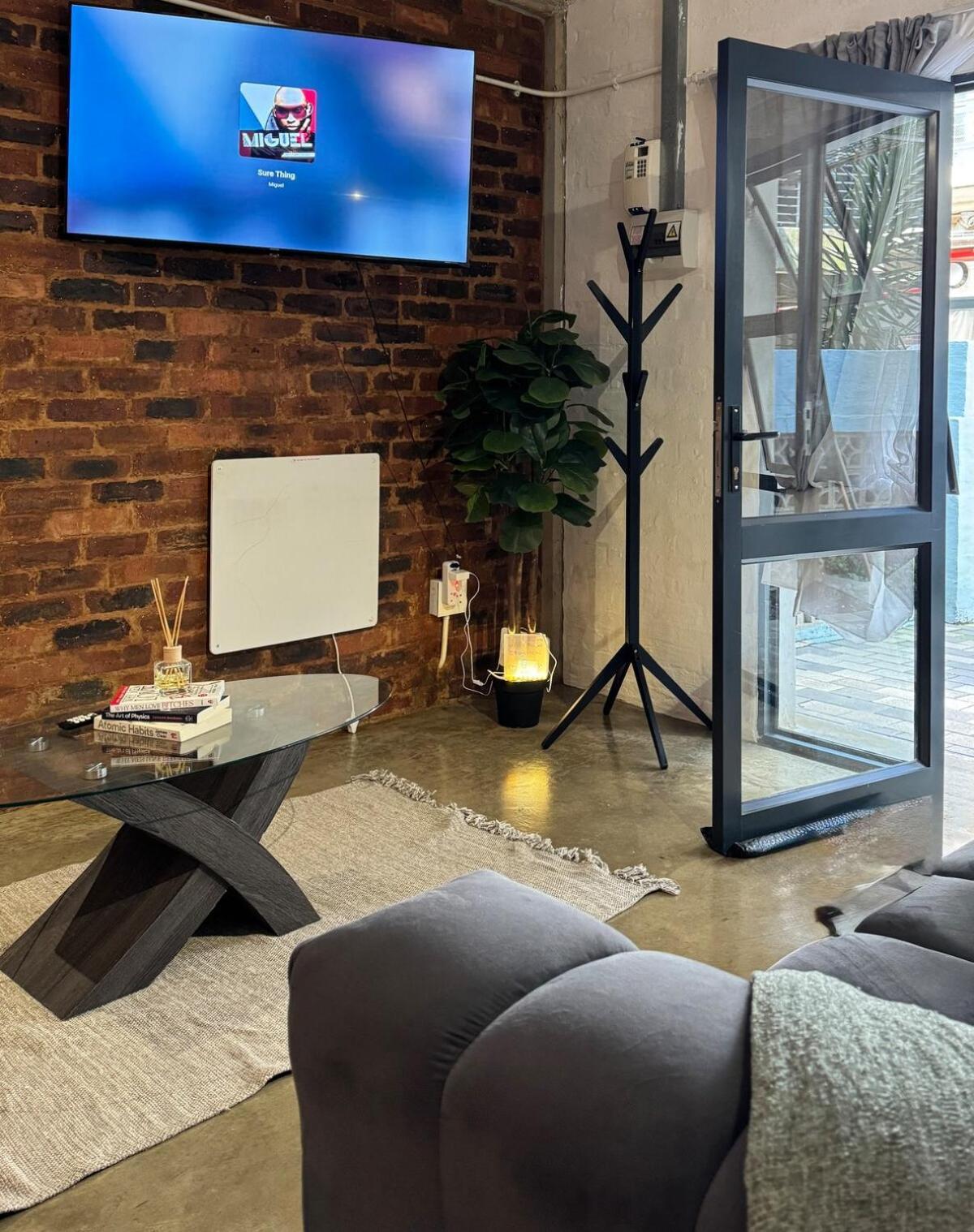 Apartment The Nook At Maboneng -24hr Security, Wifi, Cozy