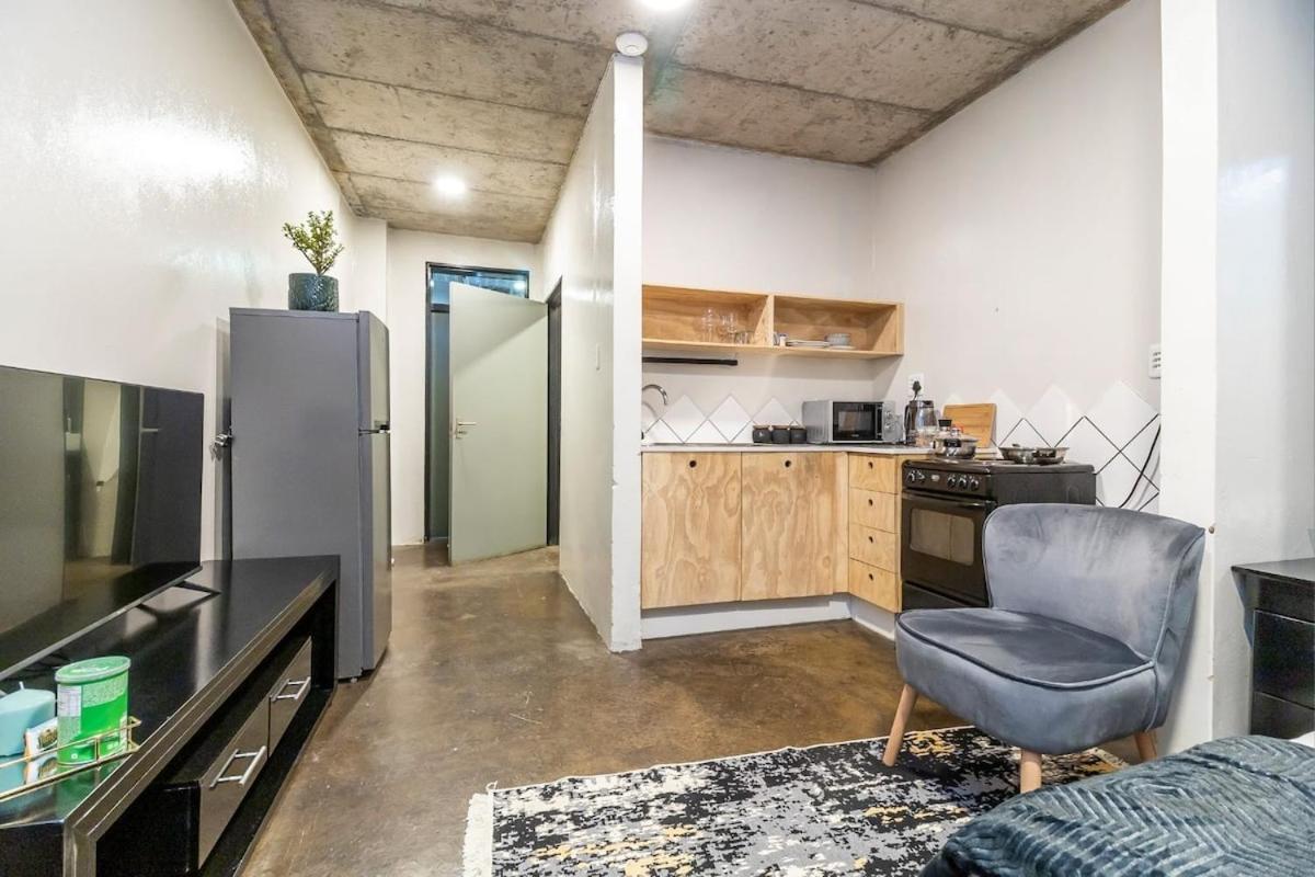 Cosy 103 Building In Maboneng, With Free Wifi Apartment *