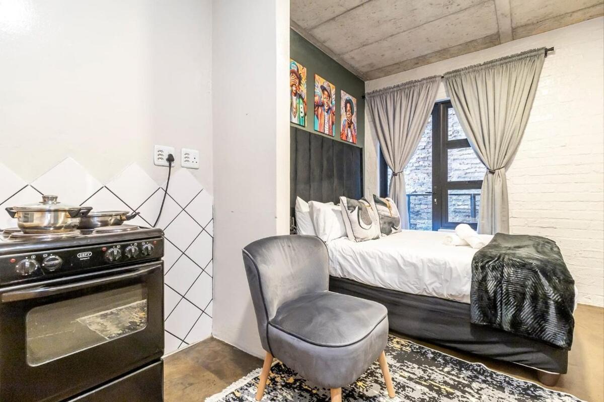 Apartment Cosy 103 Building In Maboneng, With Free Wifi *