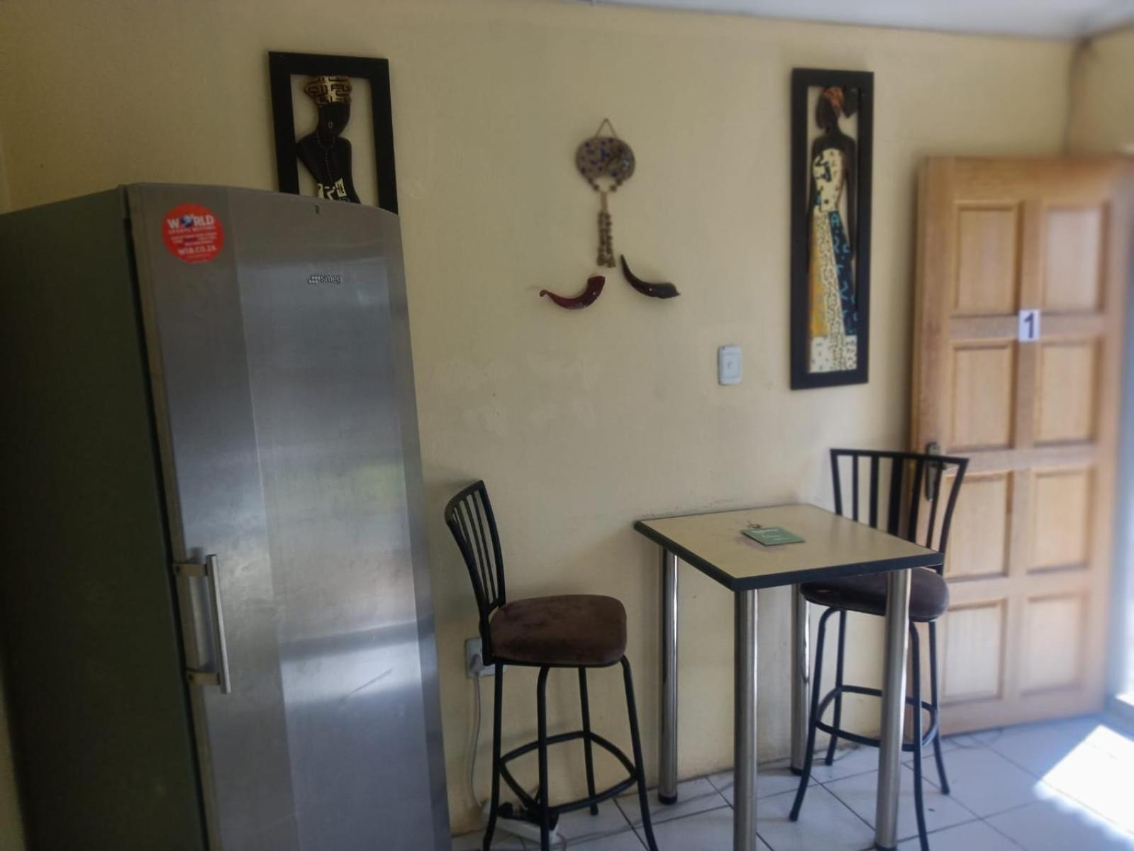 St. Michael And The Queens Bed & Breakfast