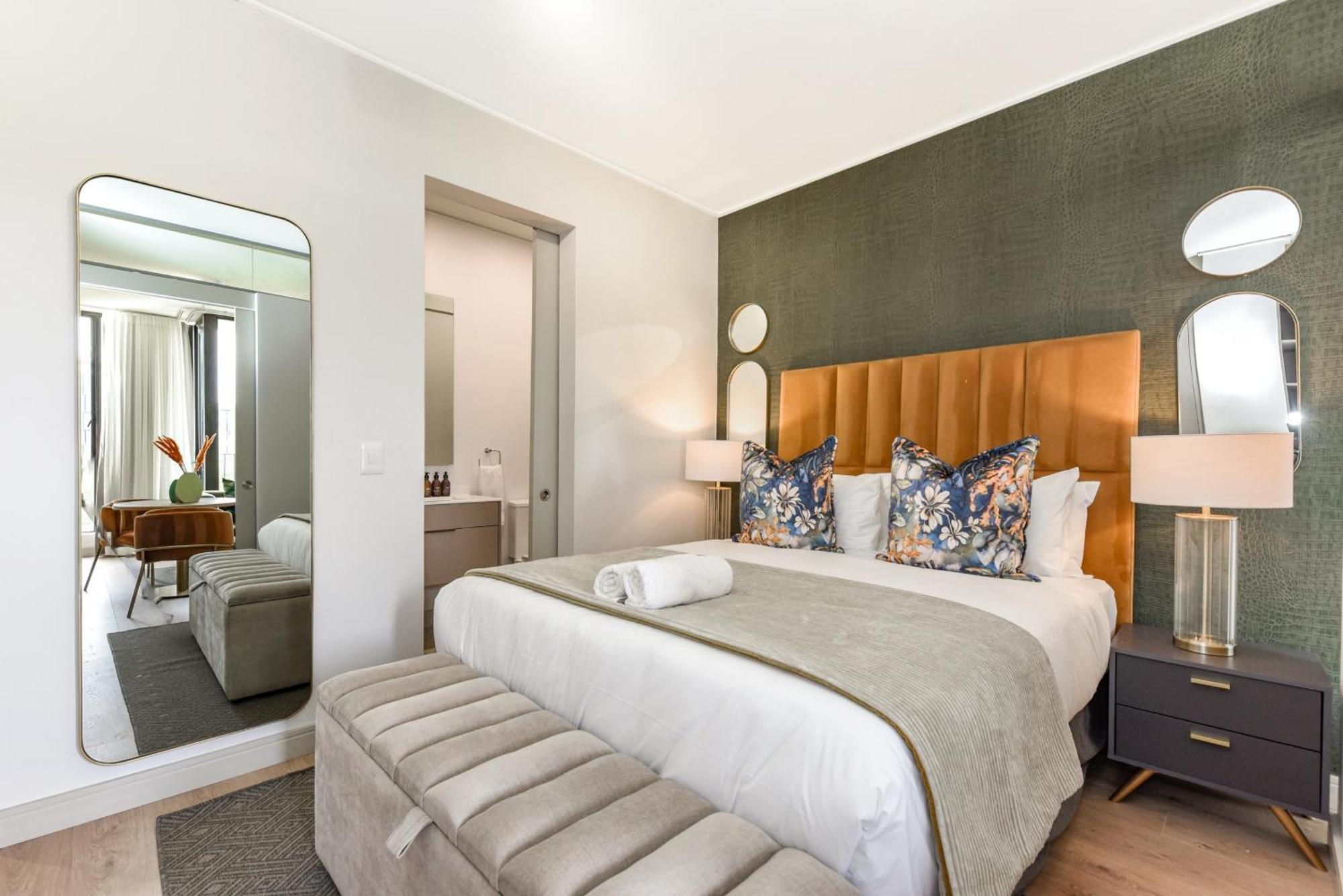 Apartment One Rosebank *