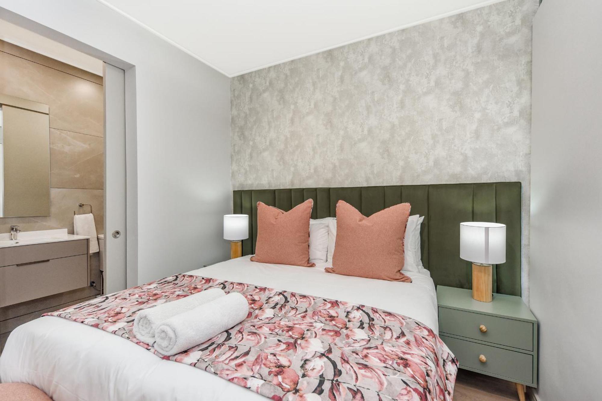 Apartment One Rosebank Johannesburg