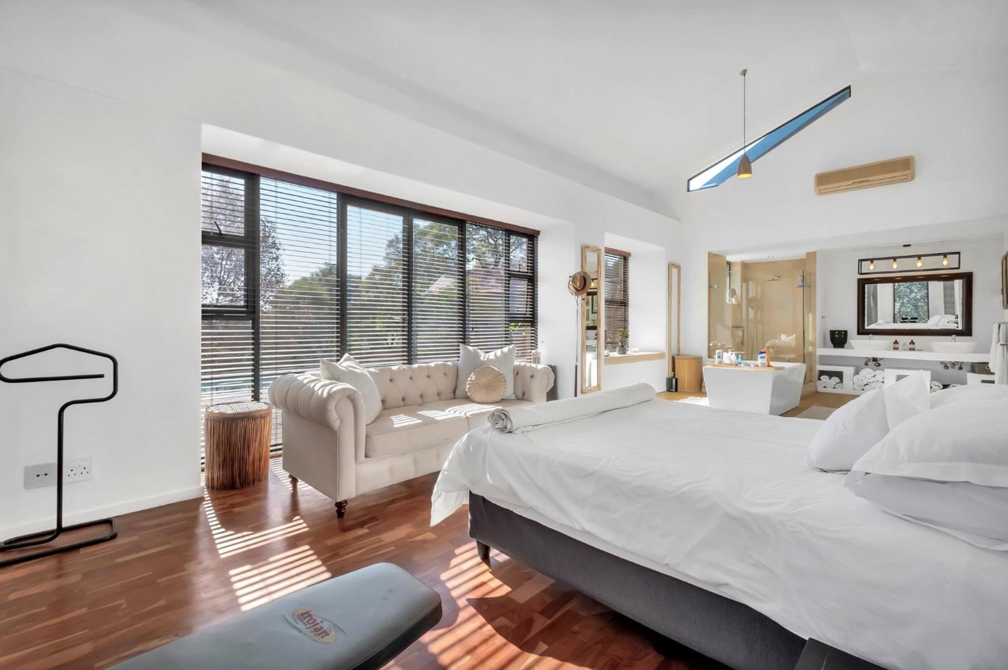 Valley View Villa