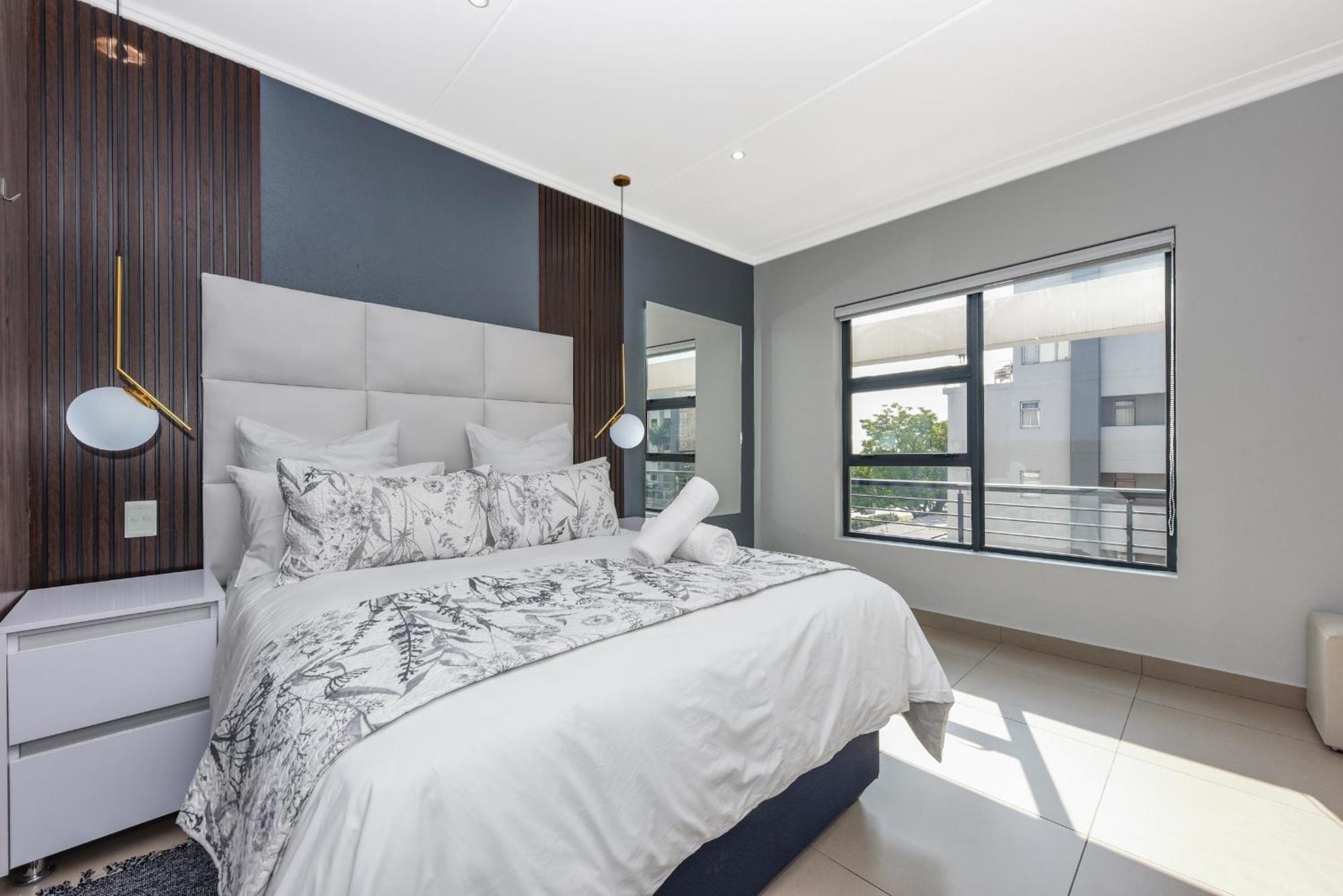 The Odyssey Lifestyle Complex Morningside - 2 Br * Johannesburg
