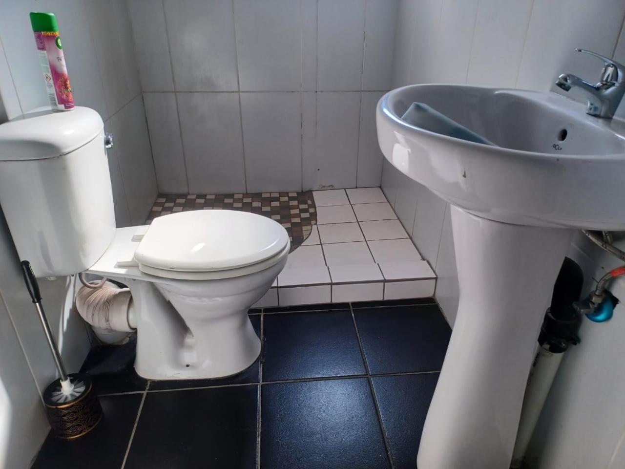 Aparthotel Gold Crown Room And Parlour Self-Catering Apartment With Balcony, Netflix & Youtube Johannesburg