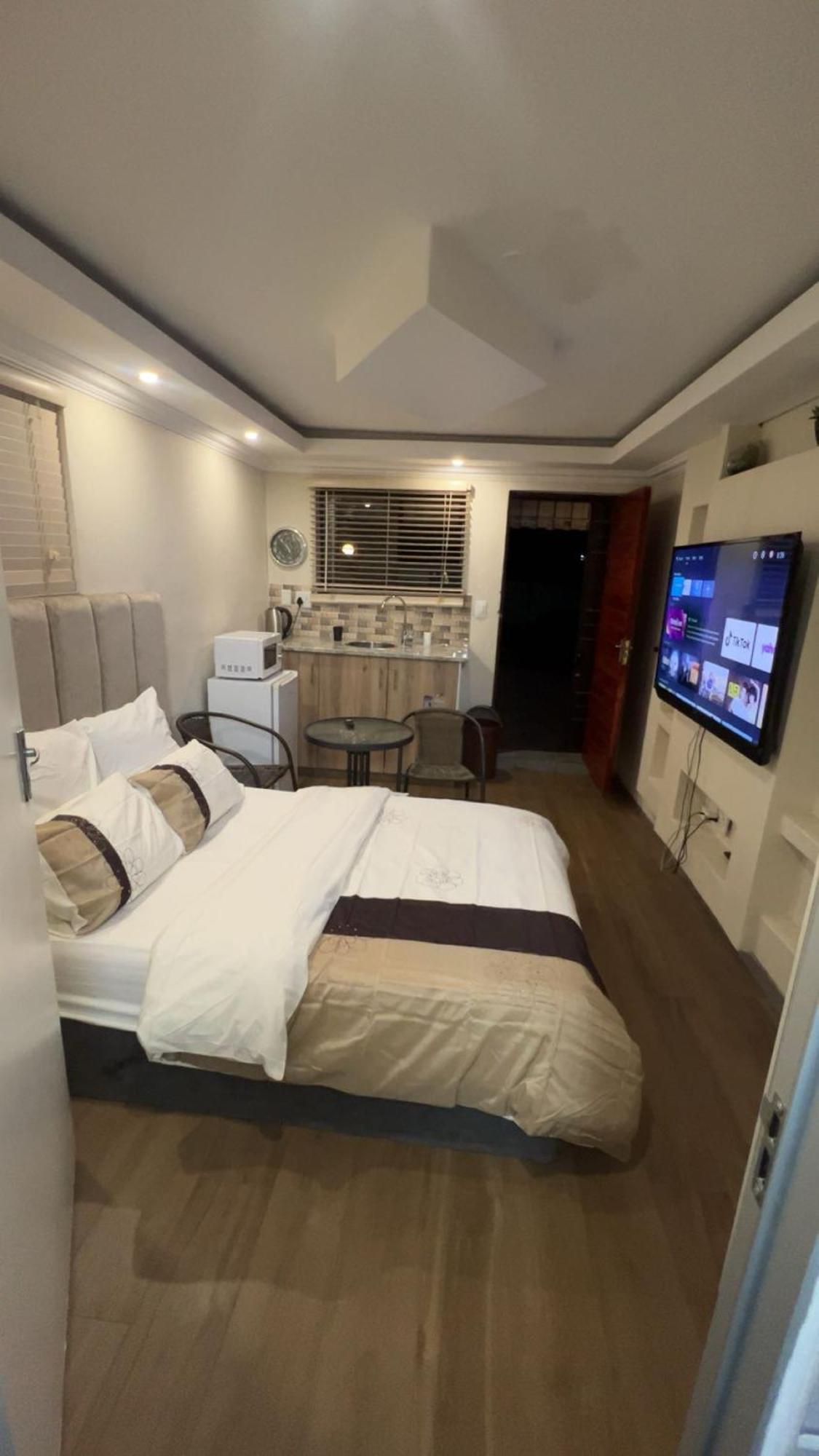 Guest house Made Johannesburg