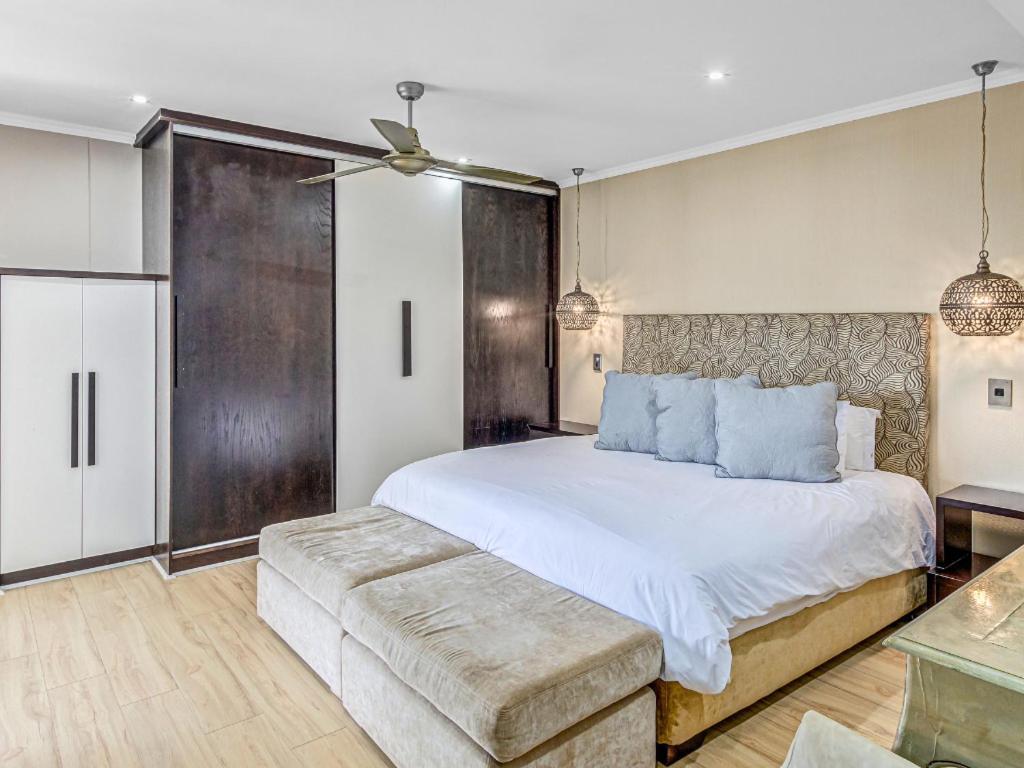 Luxury Penthouse In The Heart Of Sandton Apartment *
