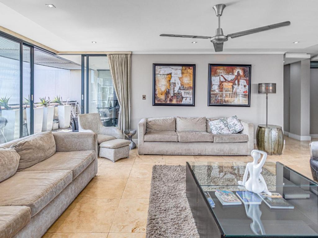 Luxury Penthouse In The Heart Of Sandton * Johannesburg