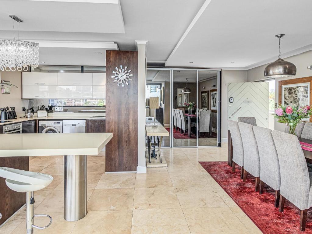 Luxury Penthouse In The Heart Of Sandton Apartment *
