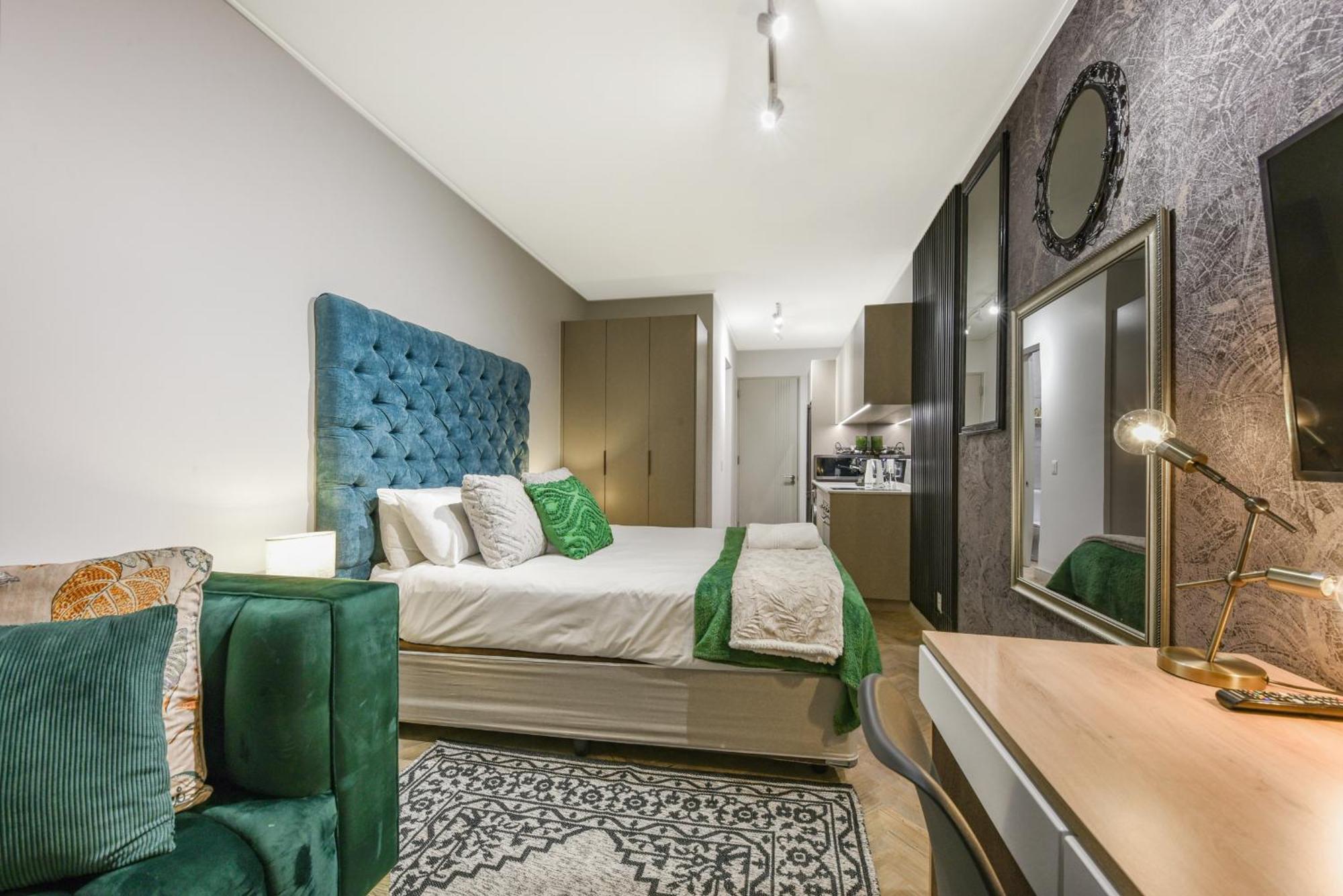 One Rosebank Apartment Johannesburg