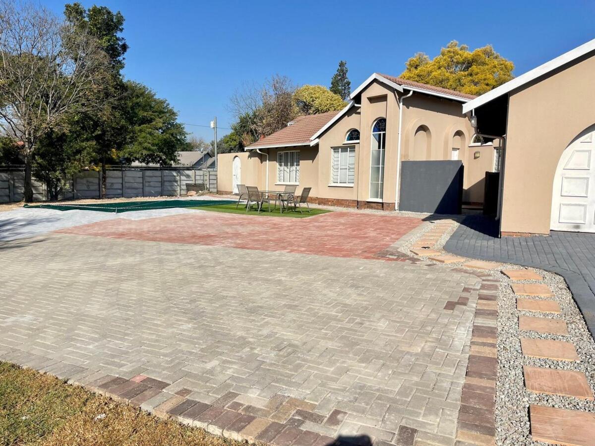 Holiday home The Great Escape In Jhb North