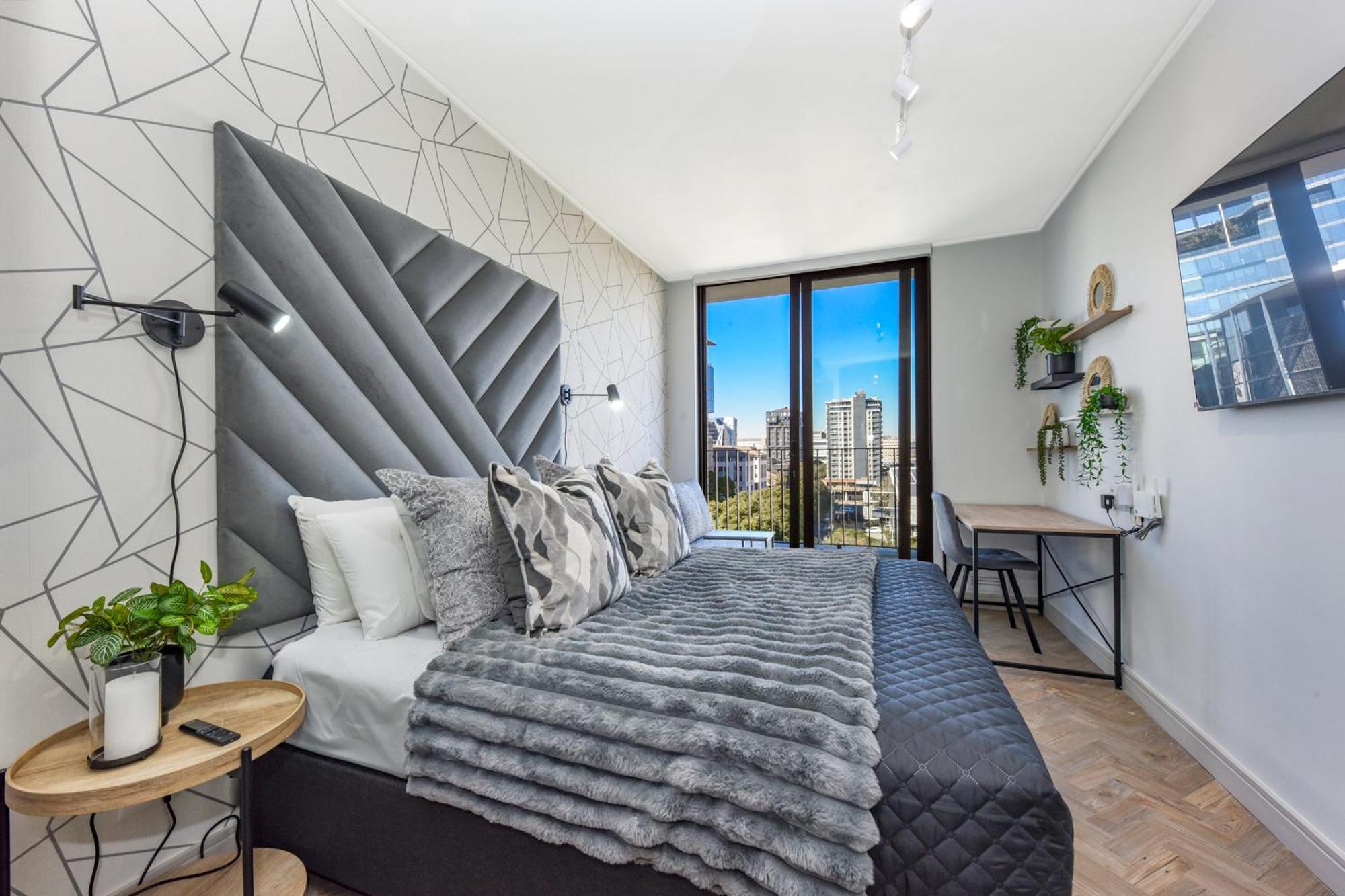 Apartment One Rosebank *