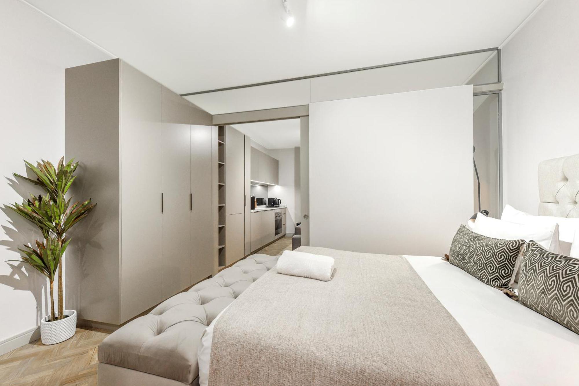 Apartment One Rosebank *