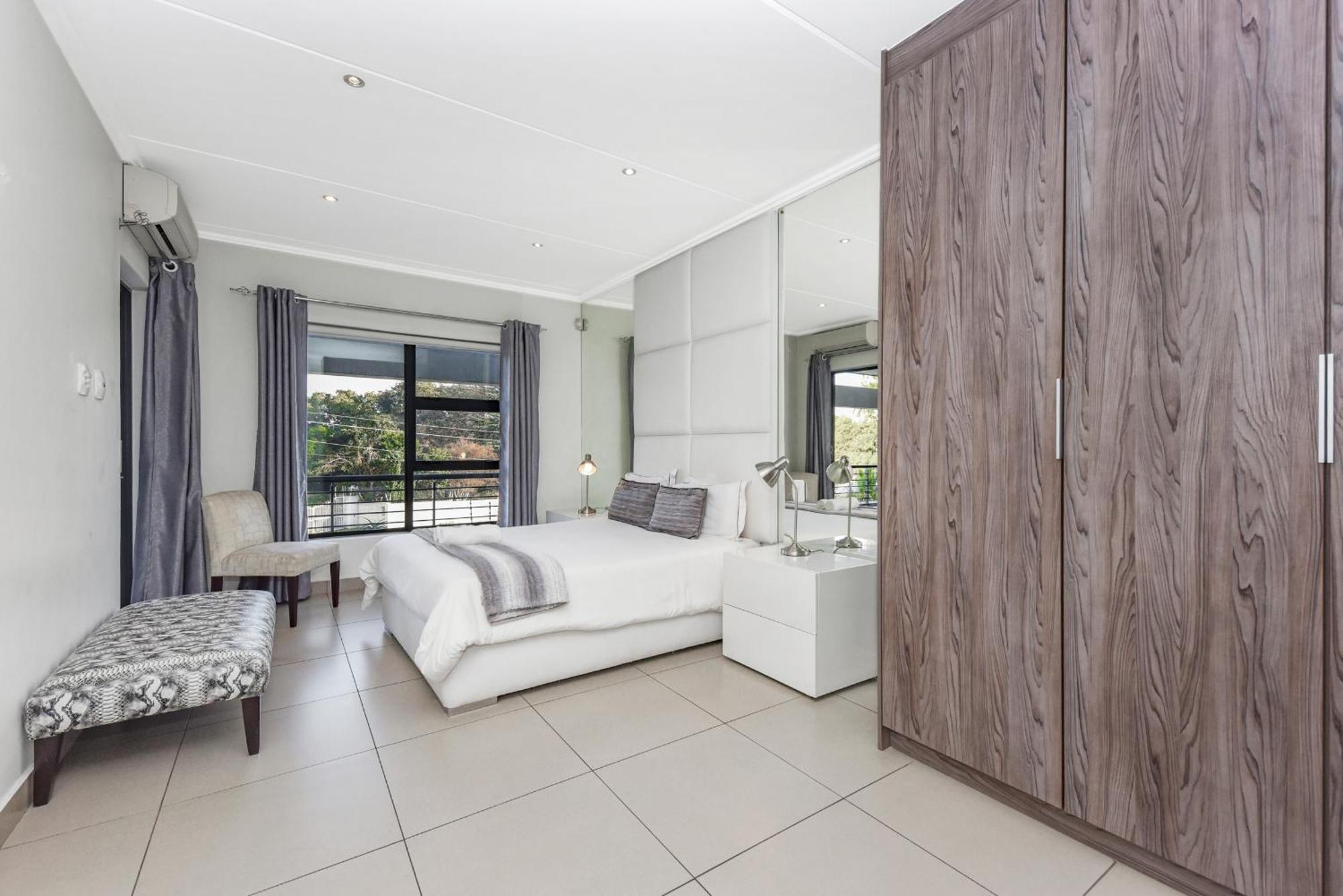 Apartment The Odyssey Lifestyle Complex Morningside - 2 Br Johannesburg