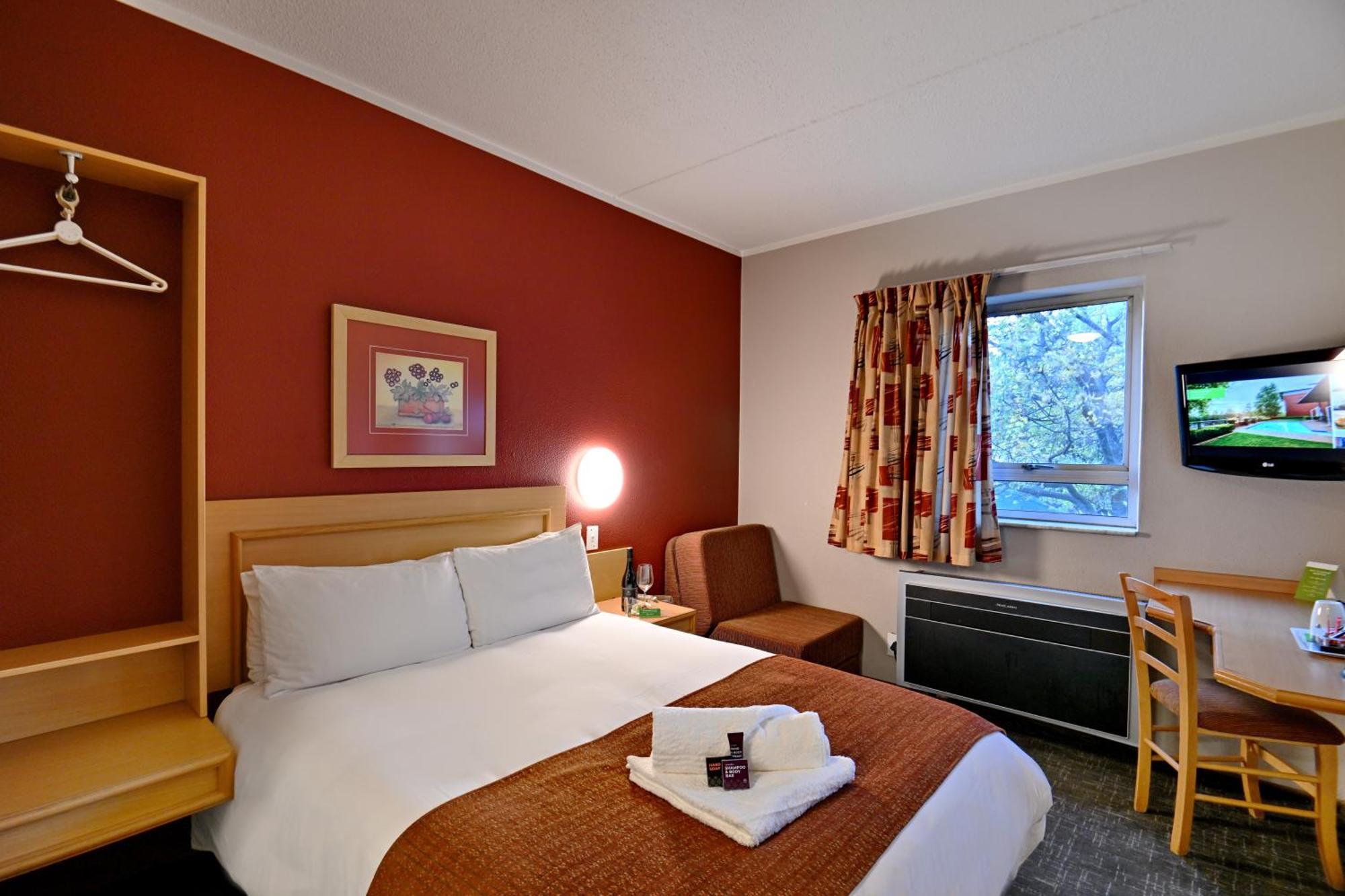Road Jnb Airport Hotel Johannesburg