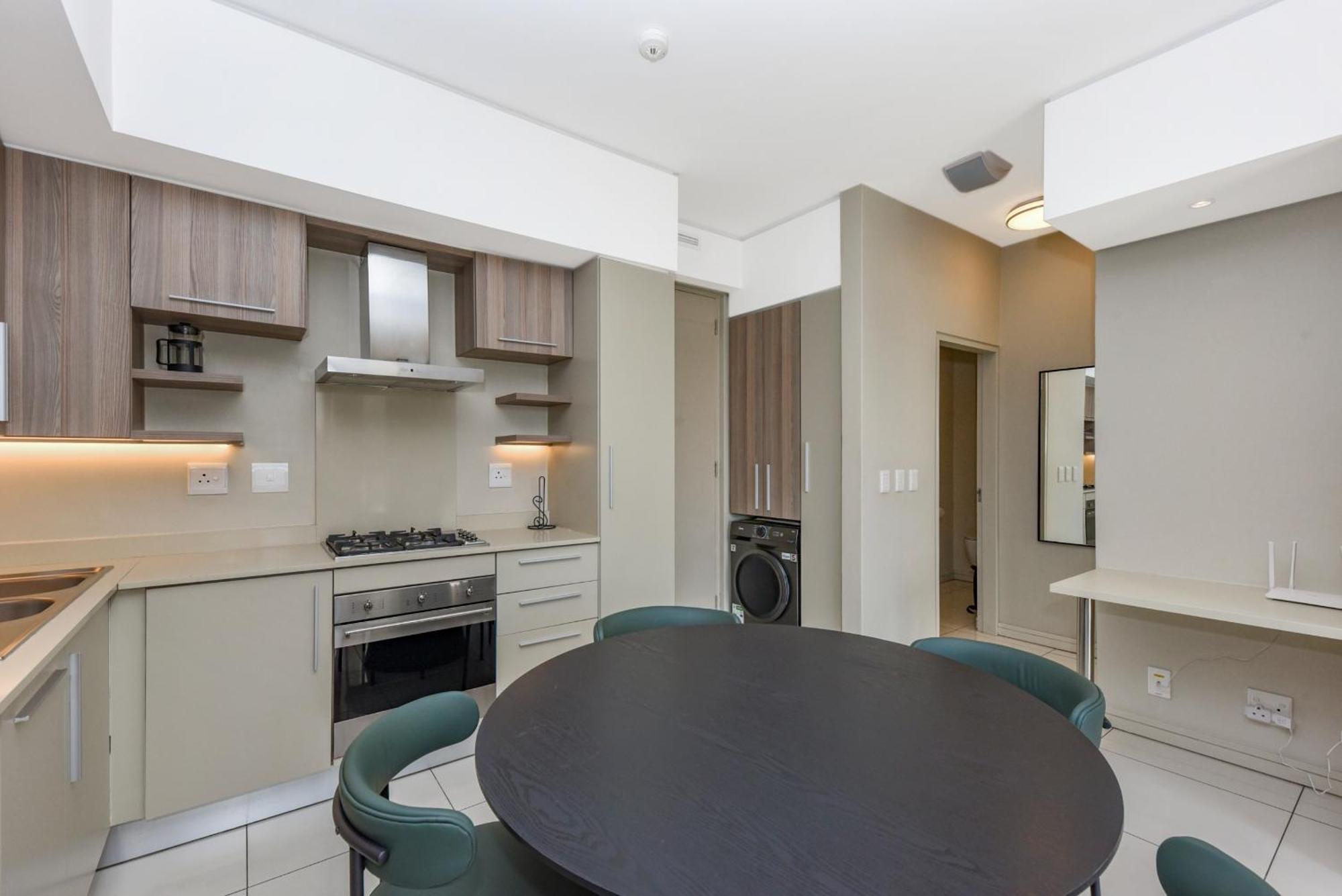 The Tyrwhitt Rosebank (adults Only) * Joanesburgo