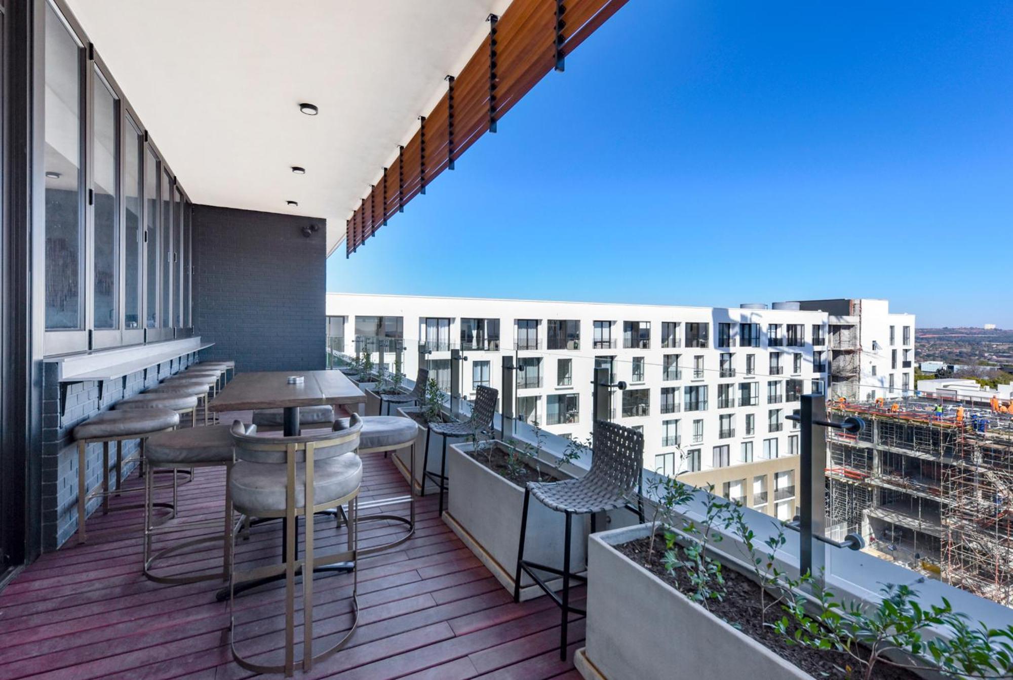One Rosebank Apartment Johannesburg