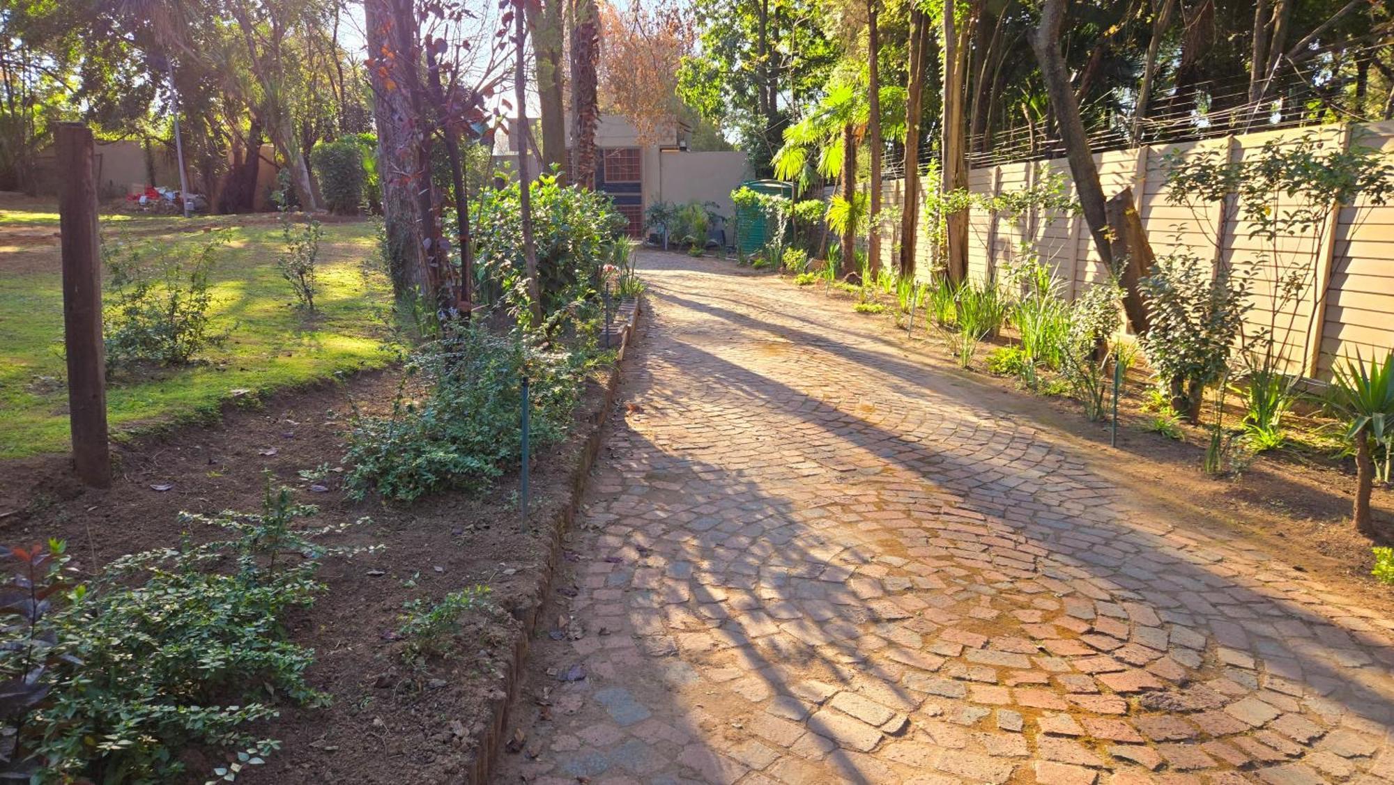 Guest house The Hide On Aston-sandton