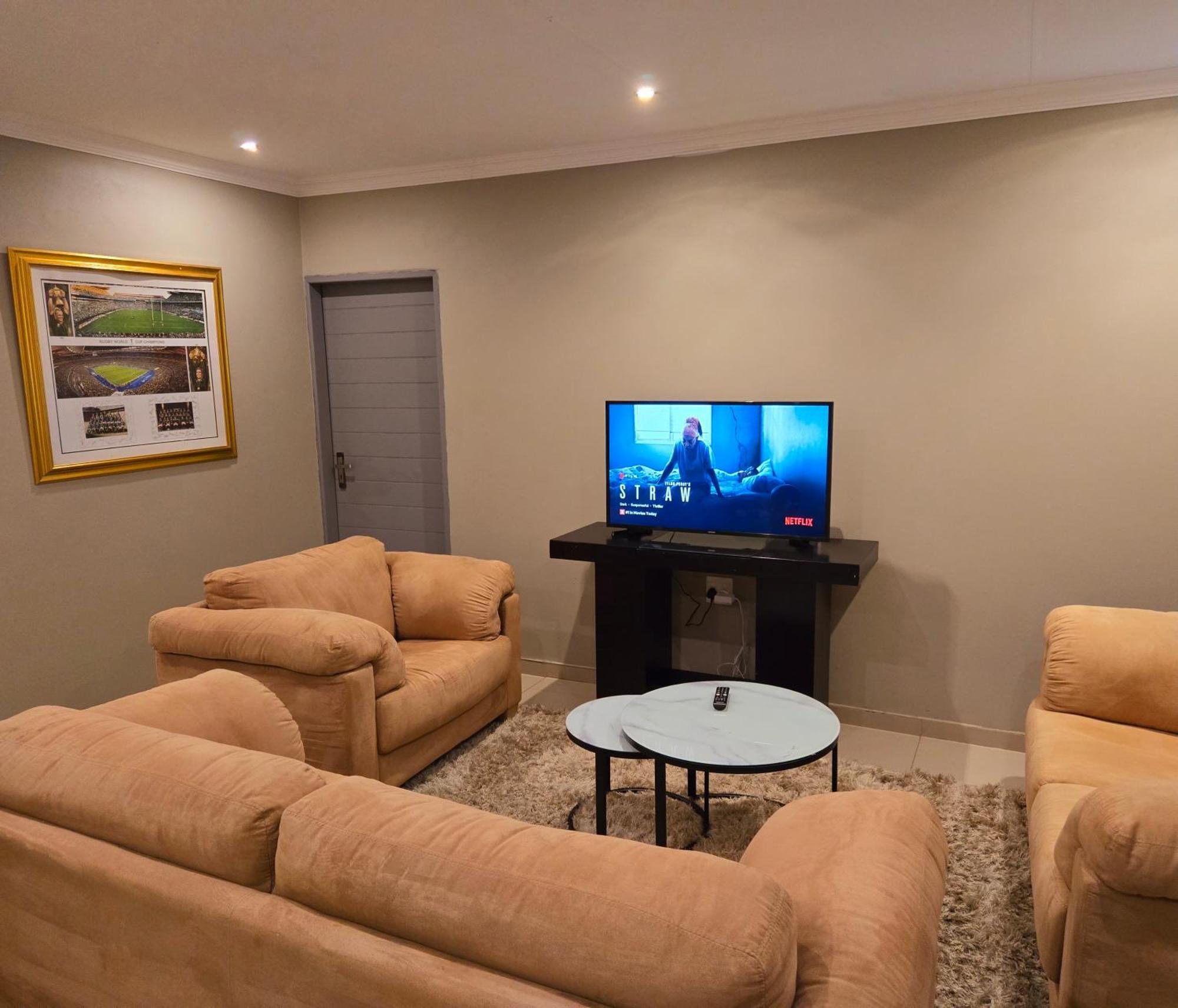 The Hide On Aston-sandton Guest house *
